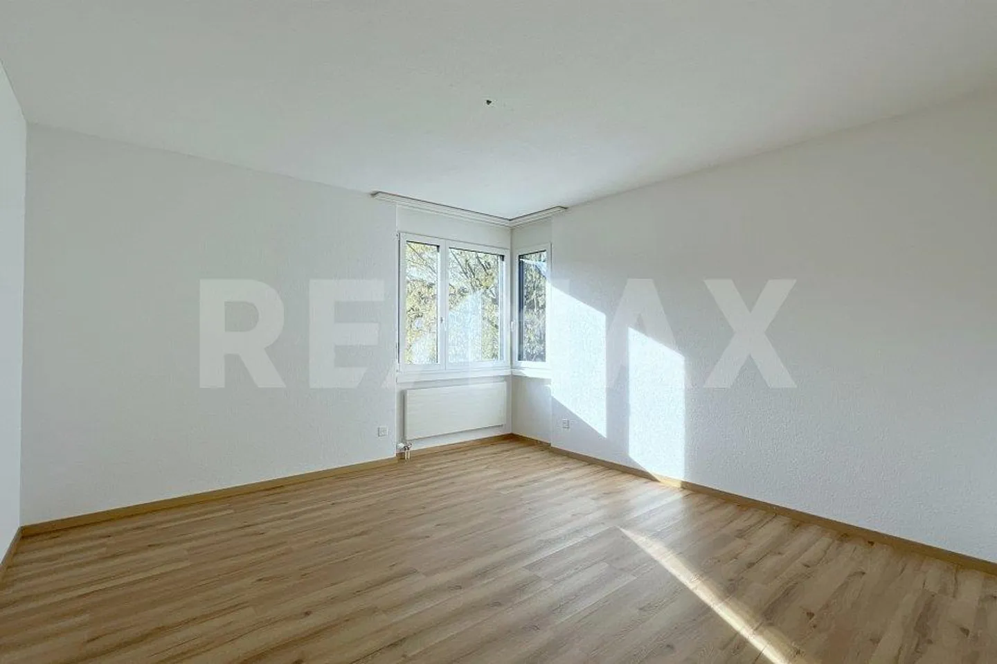 Vivre dans un emplacement central avec vue sur le Staufberg - Photo 3 sur 13