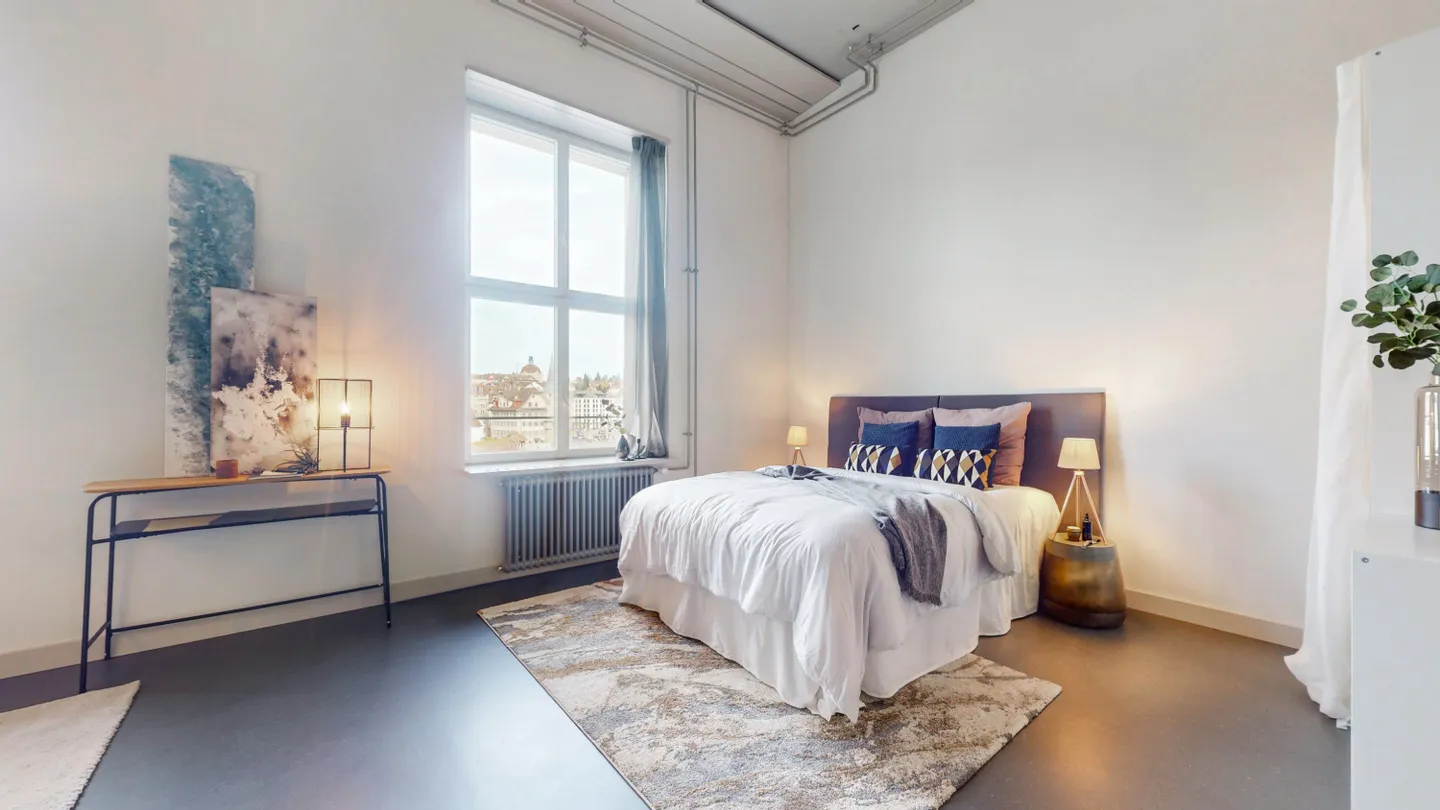 Loft mit Blick auf die Kapellbrücke - Foto 7 von 11