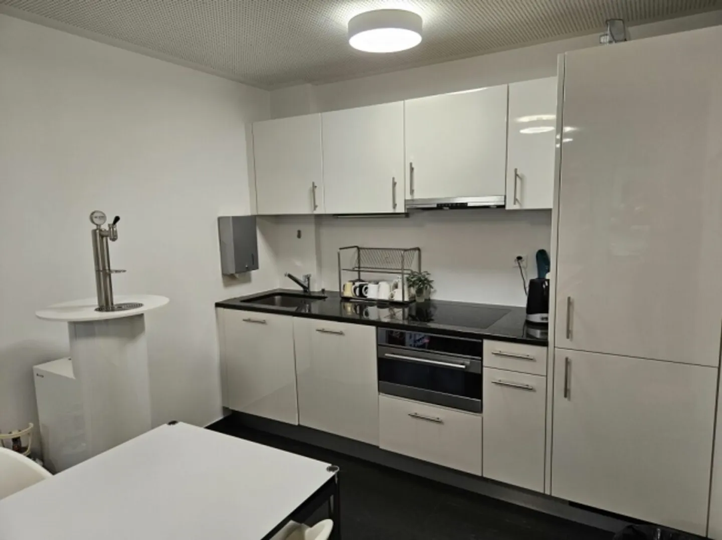 630 m² Semi-Furnished Offices, Quartier du Flon - Photo 5 of 13