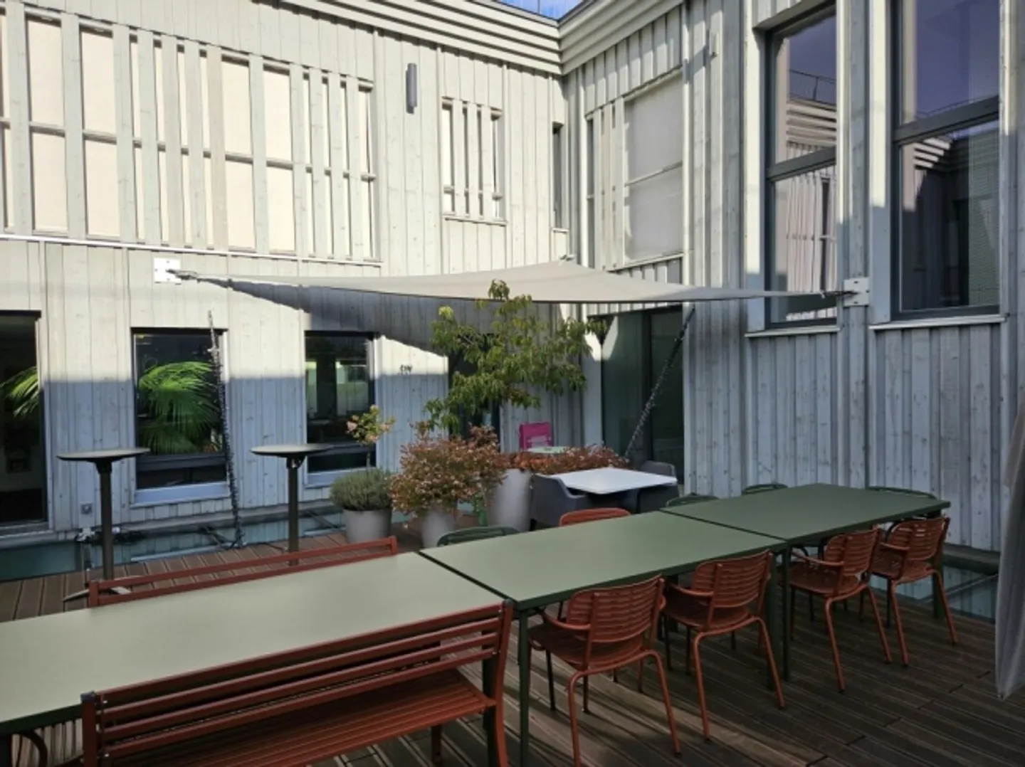 630 m² Semi-Furnished Offices, Quartier du Flon - Photo 9 of 13