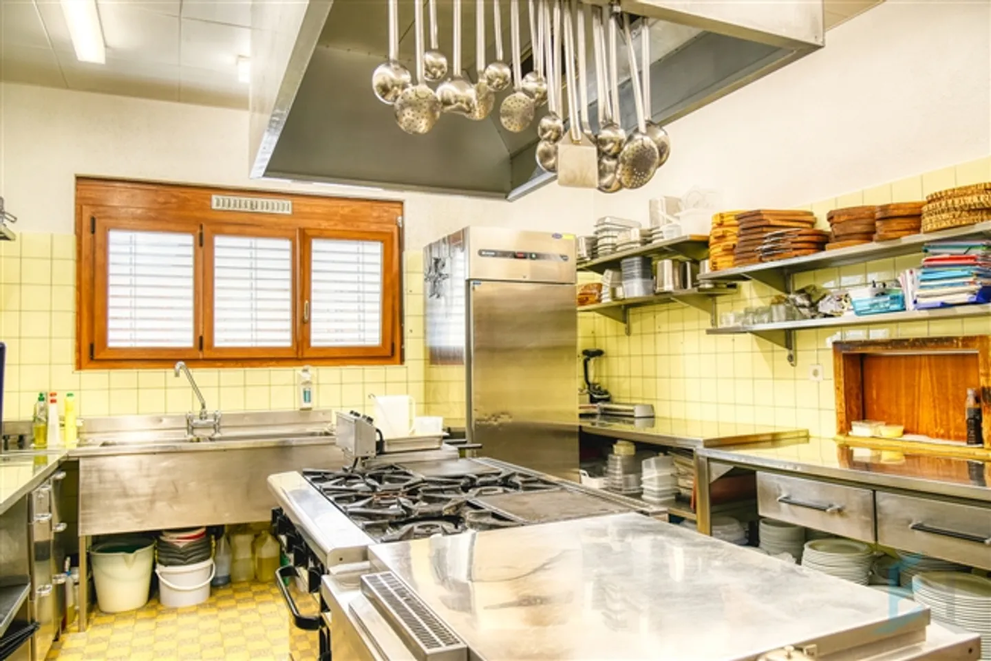 ESCLUSIVO Magnifico Ristorante di 218 m² nel Centro del Villaggio - Foto 10 di 15