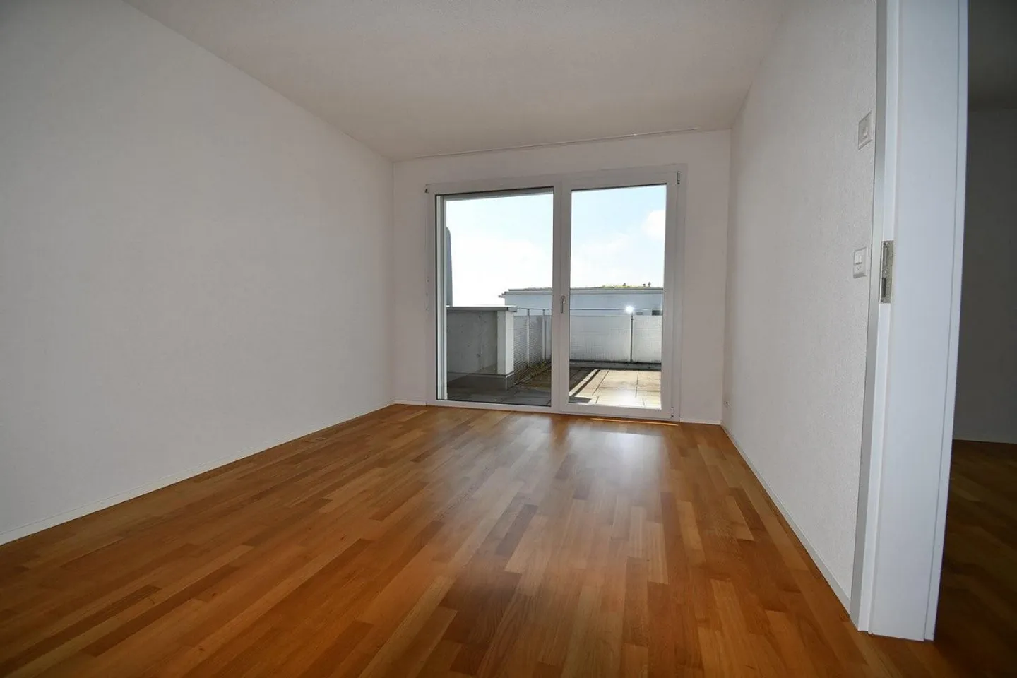 Moderne Attikawohnung in Hindelbank - Foto 4 von 7