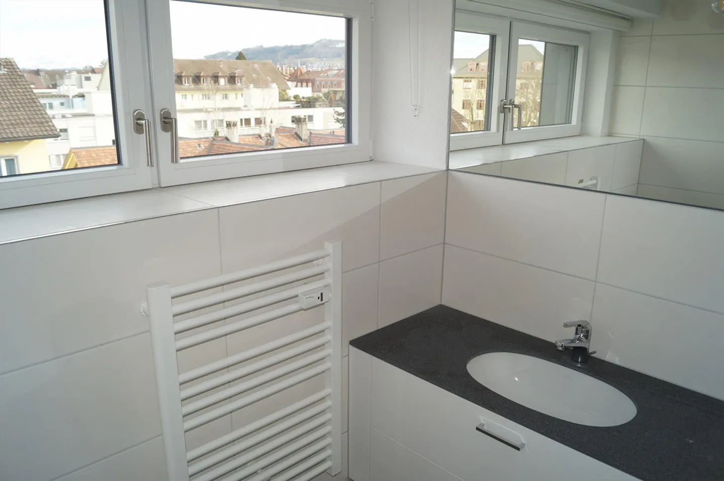 Centrale a Länggasse con grande balcone - Foto 7 di 11