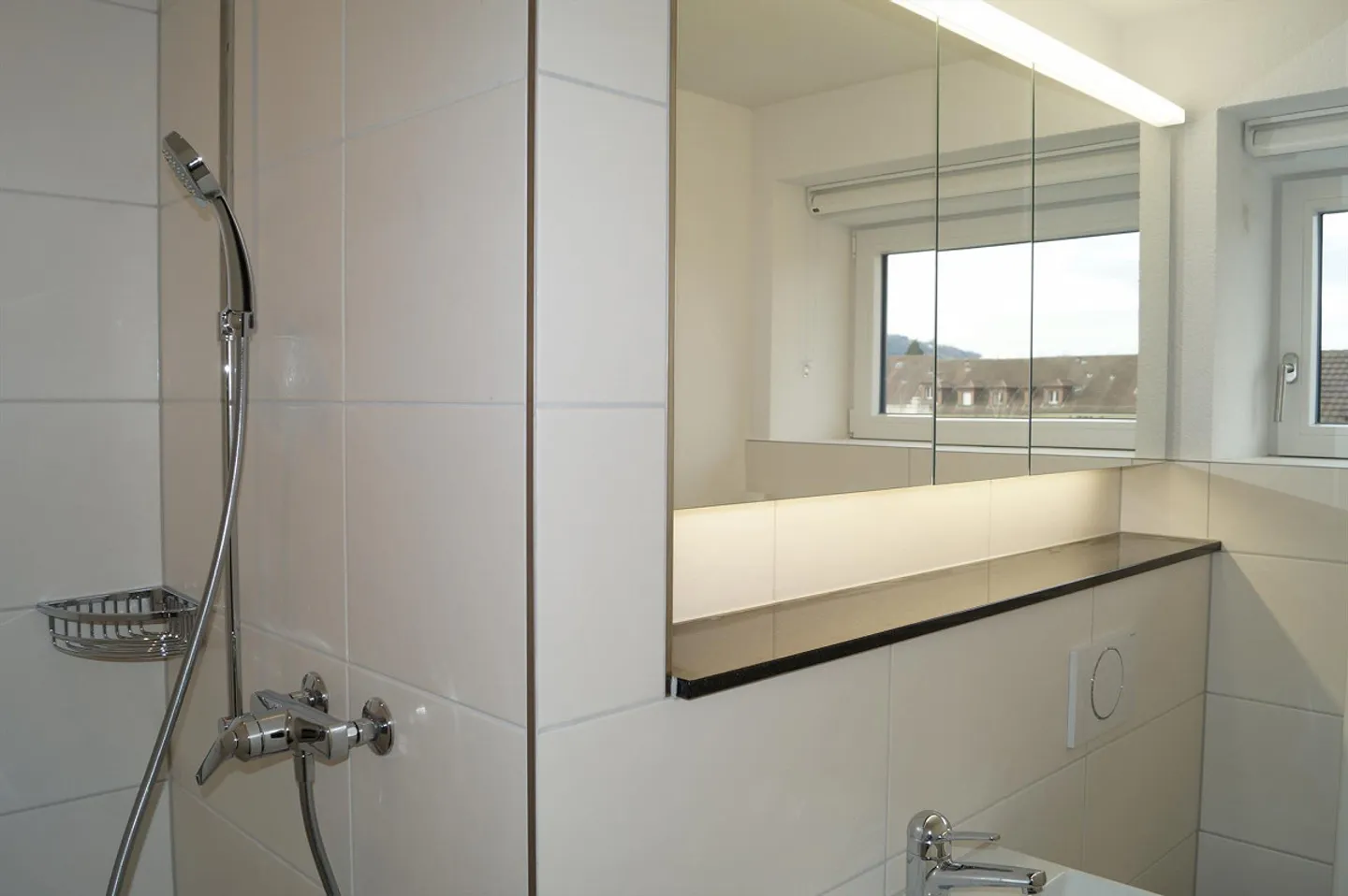 Centrale a Länggasse con grande balcone - Foto 10 di 11