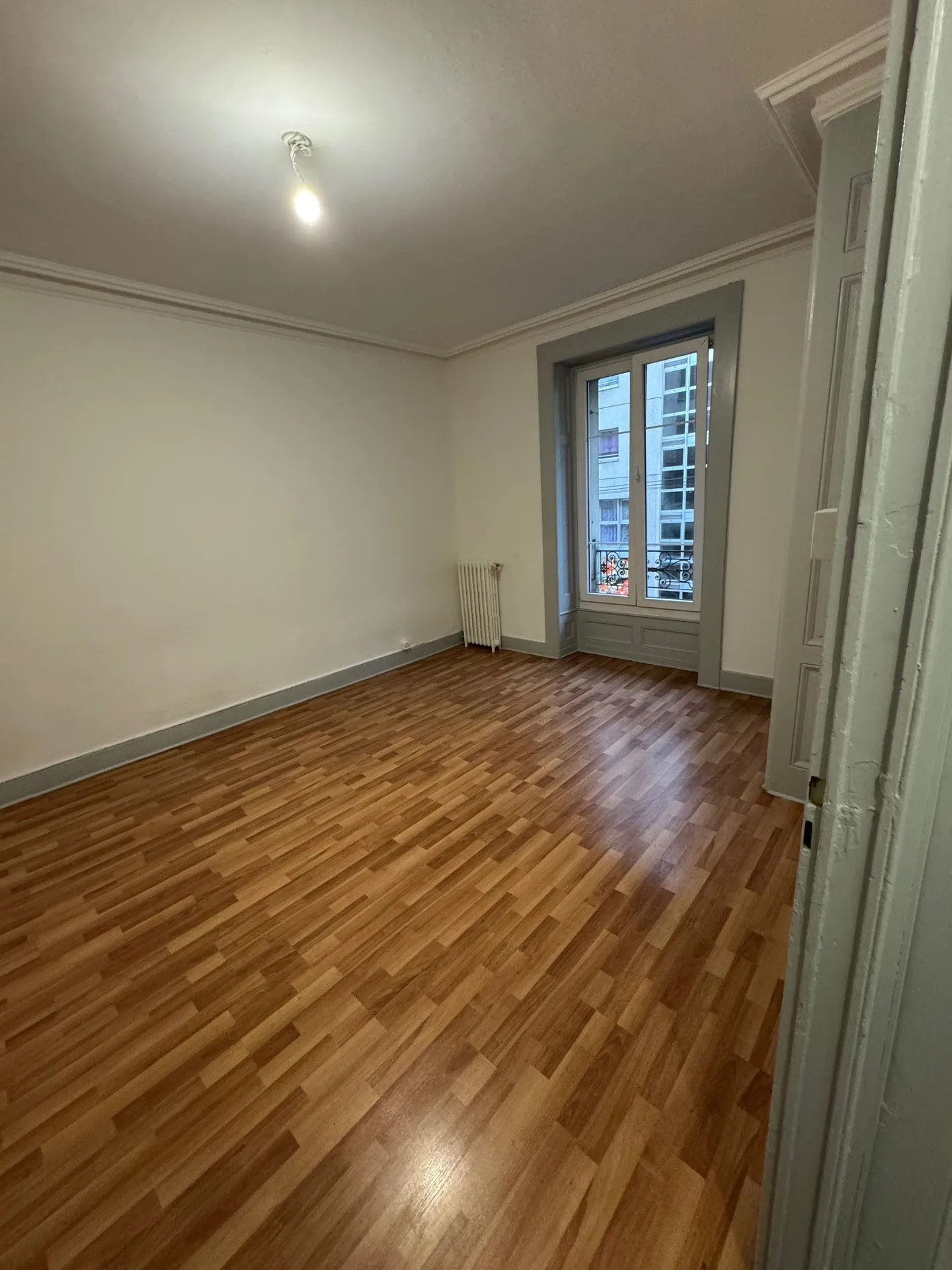 Appartement à louer - Photo 2 sur 4
