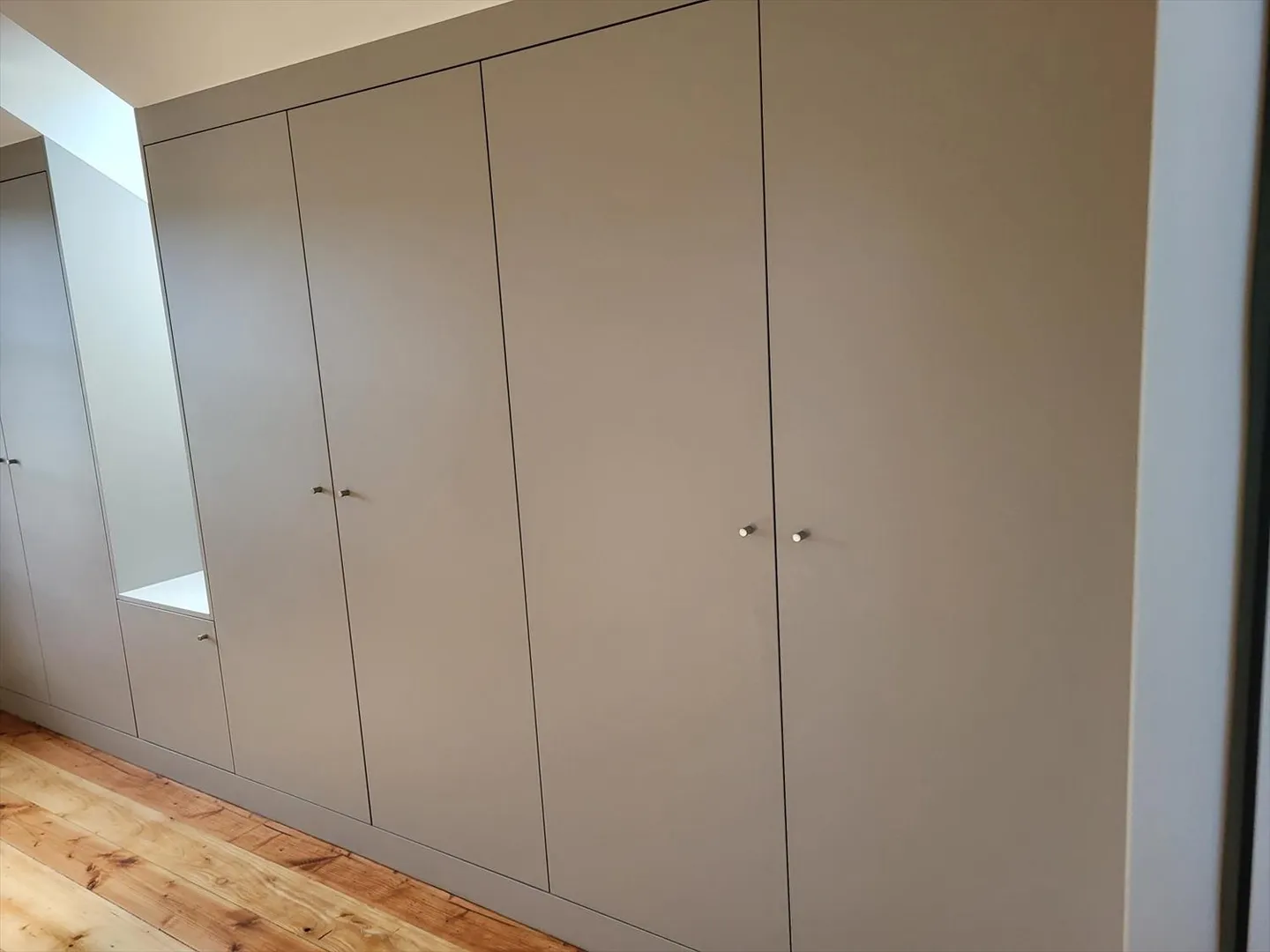 Magnificent duplex completely renovated with private garden - Photo 2 of 10