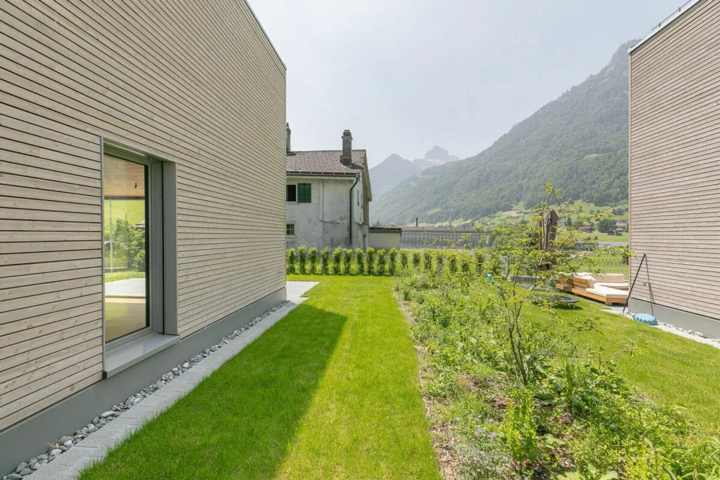 Casa unifamiliare 5.5 stanze Est - Foto 2 di 15