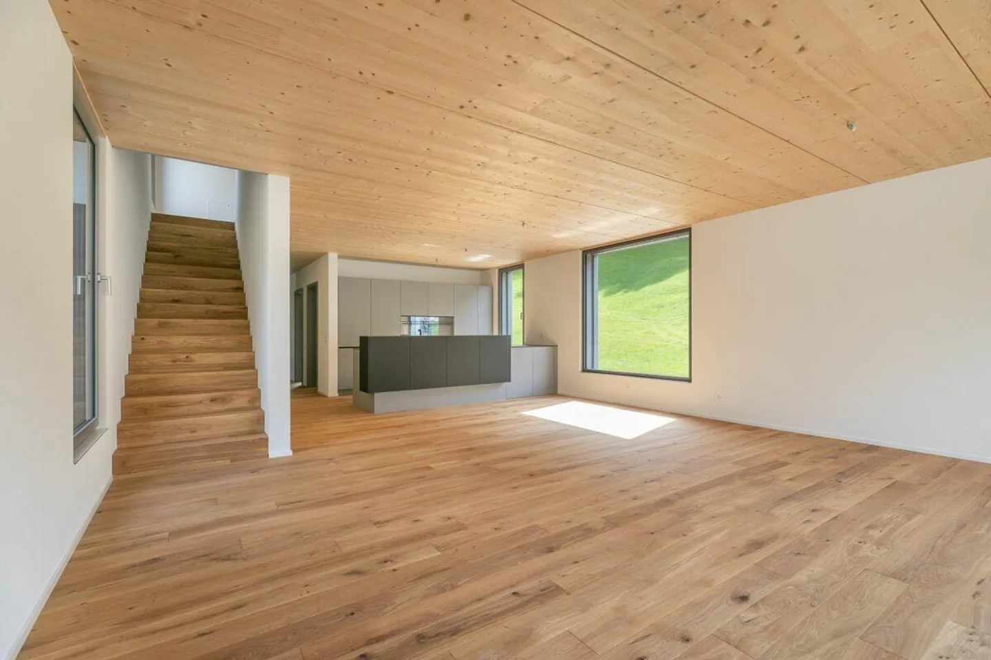 Casa unifamiliare 5.5 stanze Est - Foto 3 di 15