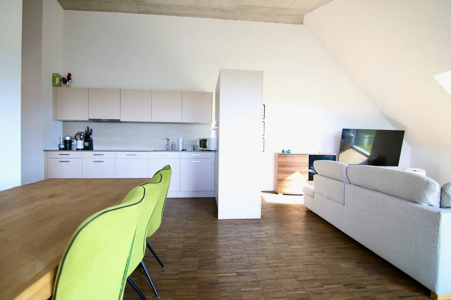 Living in Witi - Photo 2 of 8