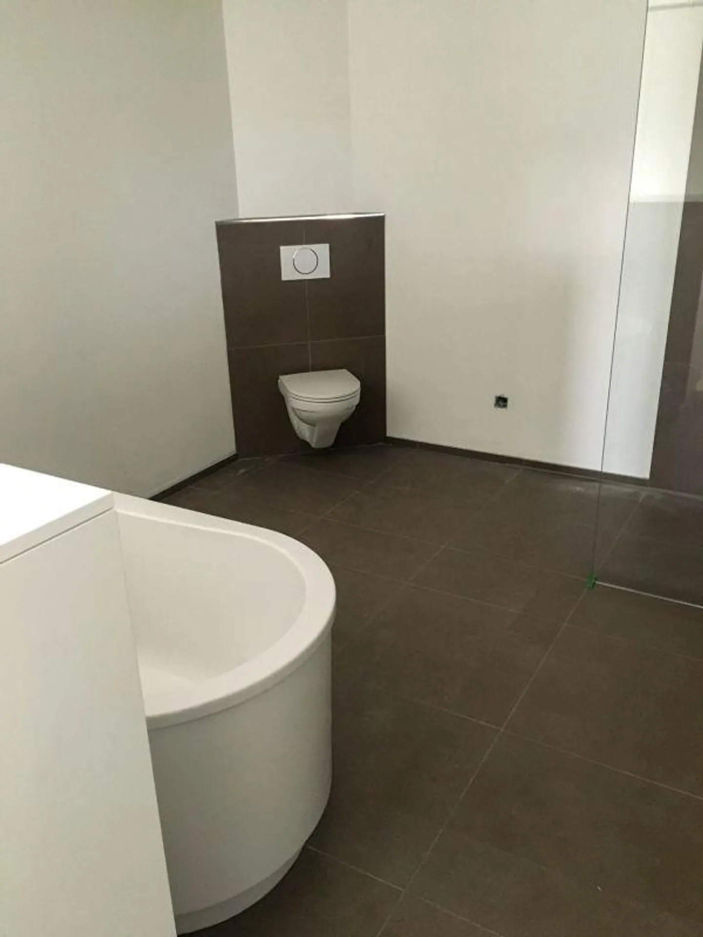 Appartamento con terrazza di 4,5 stanze - Foto 8 di 11