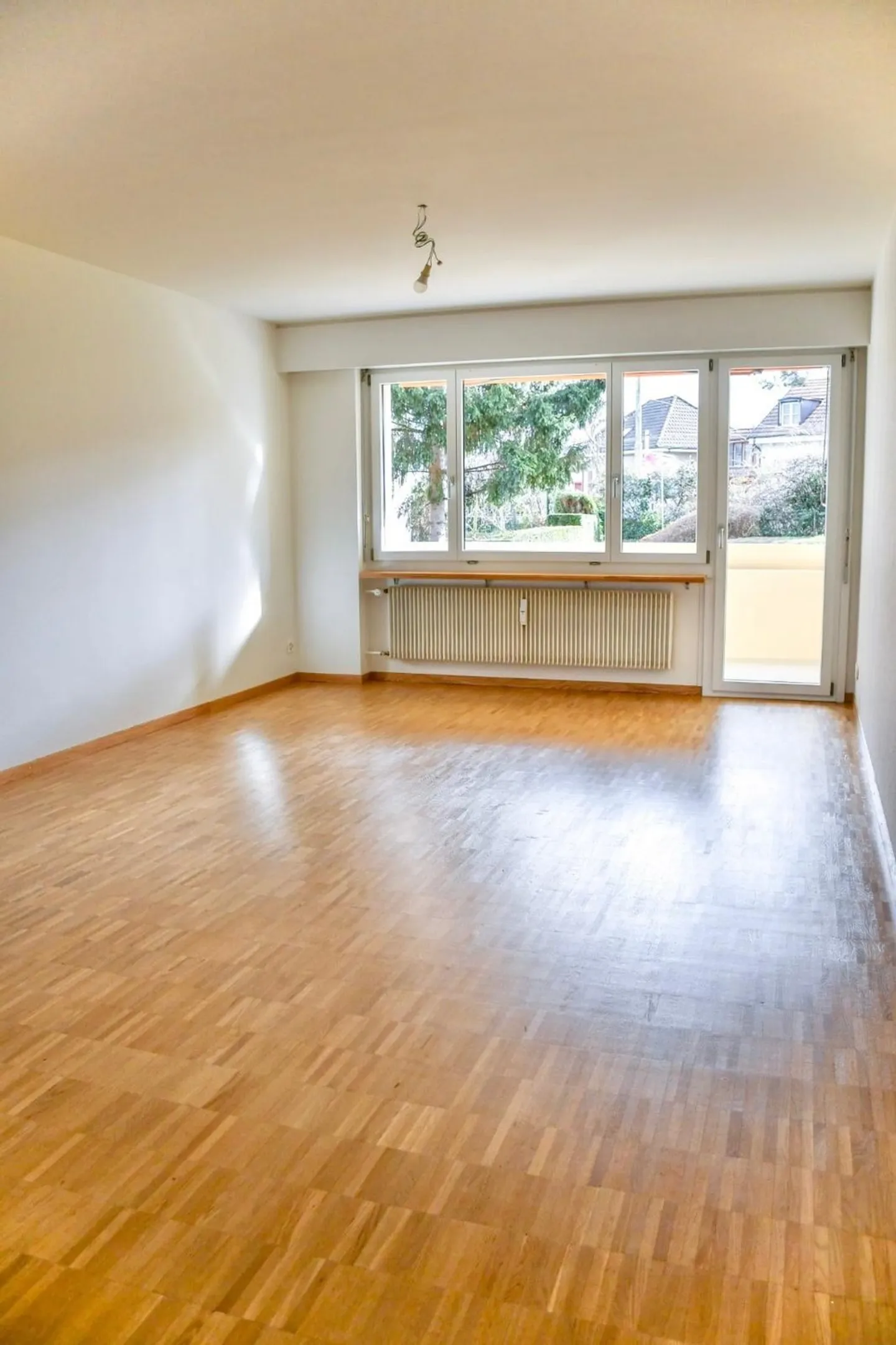 Renovierte Wohnung in Allschwil - Foto 3 von 17