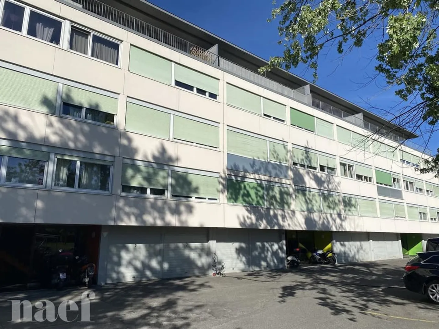 Appartement moderne avec terrasse - Photo 1 sur 9