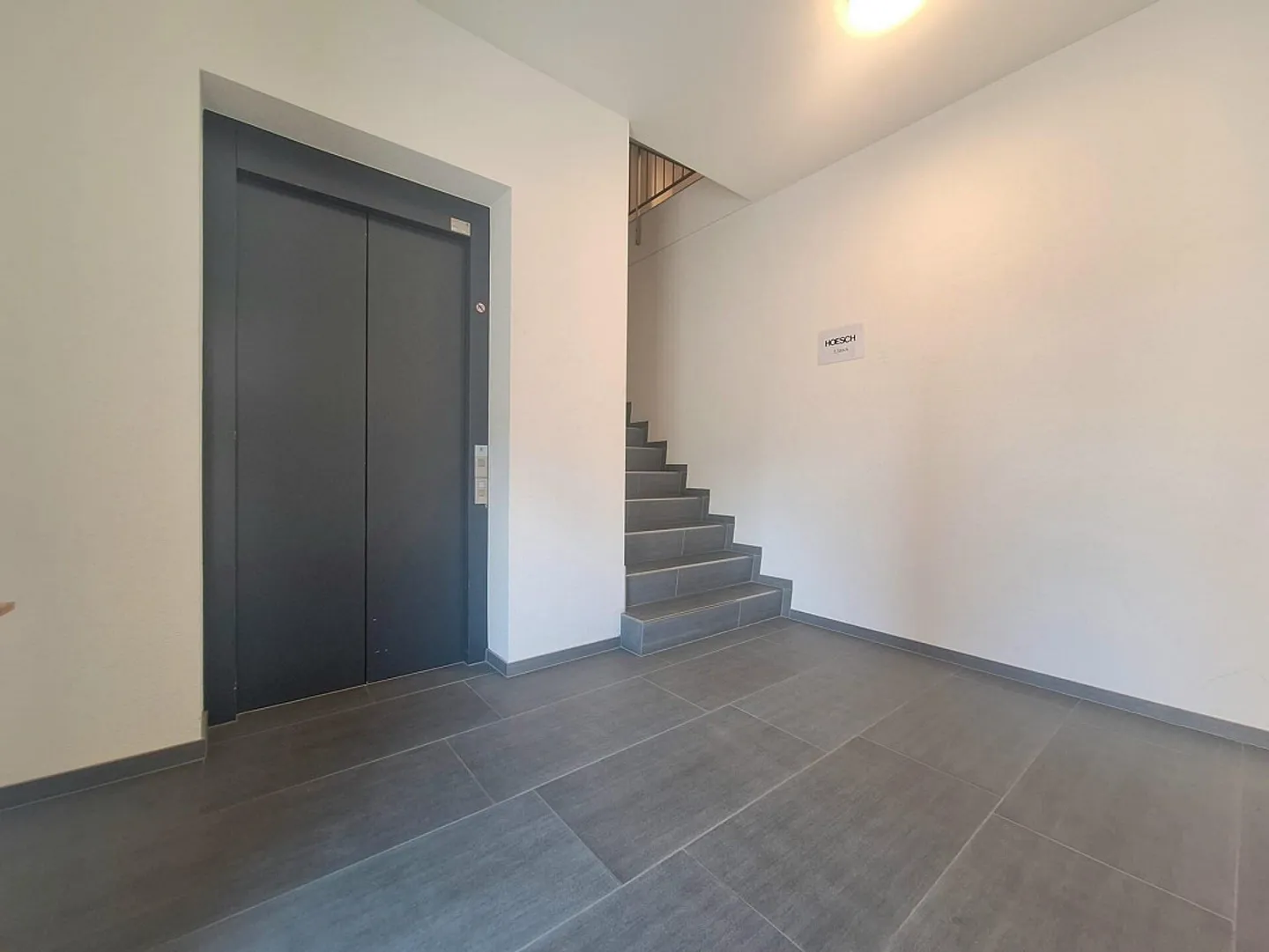 Espace commercial polyvalent idéal pour cabinet, bureau, studio ou loisir - Photo 5 sur 5