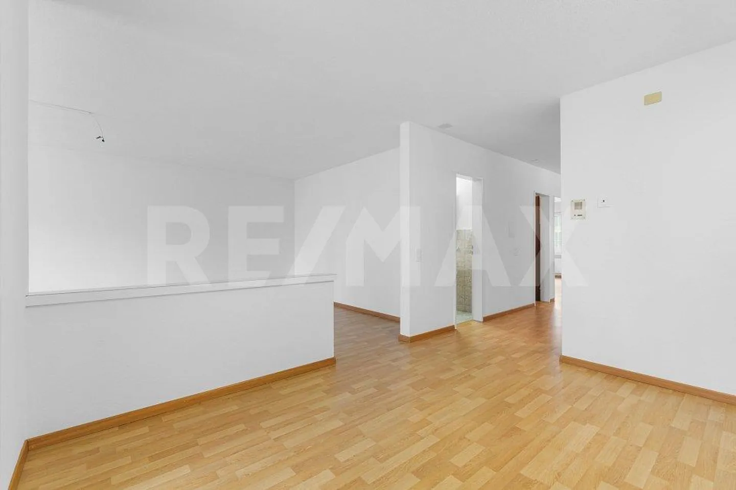 5.5 Room Apartment - Photo 1 of 13