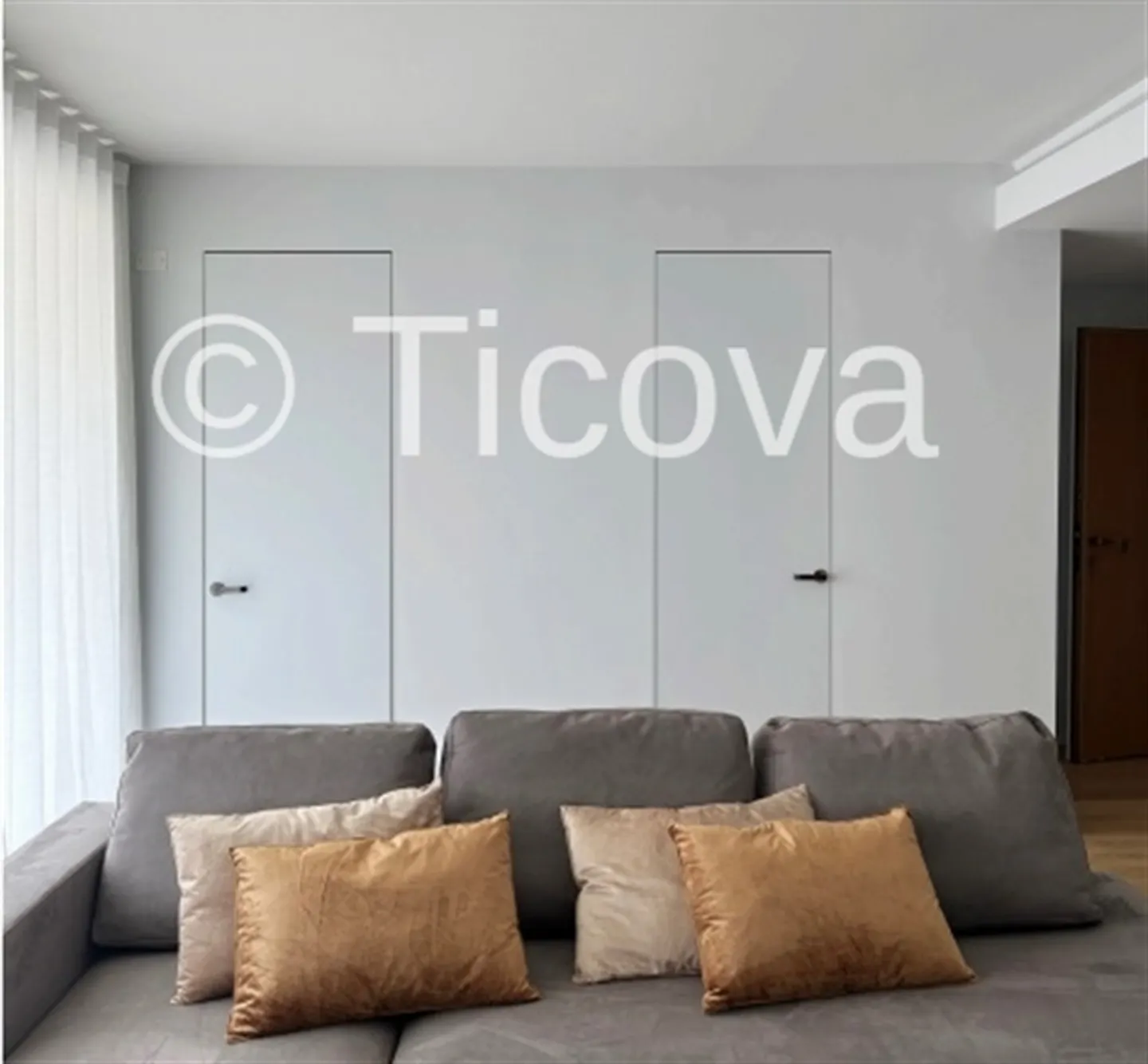 Modern Penthouse with Rooftop Terrace - Photo 5 of 20