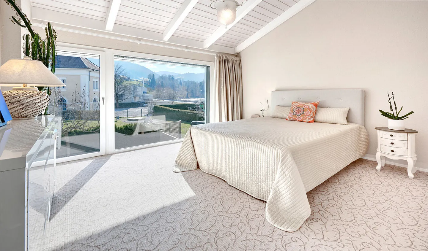 Modernes Reiheneckhaus mit Weitsicht an der Kleinen Emme - Foto 5 von 7