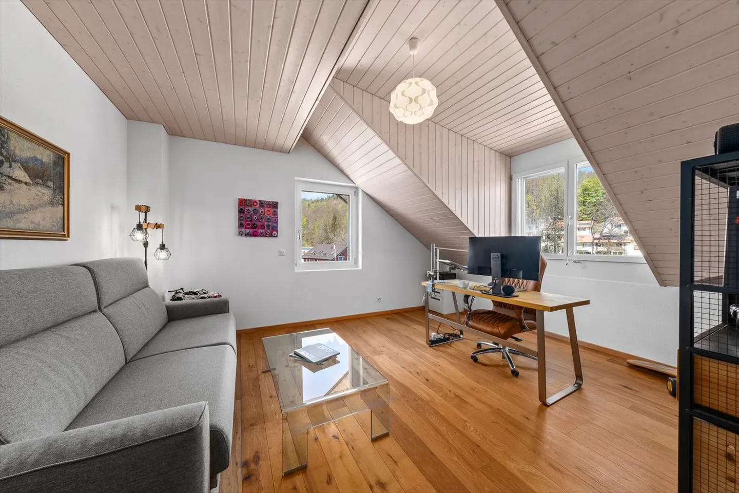 Contemporary and Bright Duplex - Ideal Central Location and Energy Performance - Photo 8 of 13