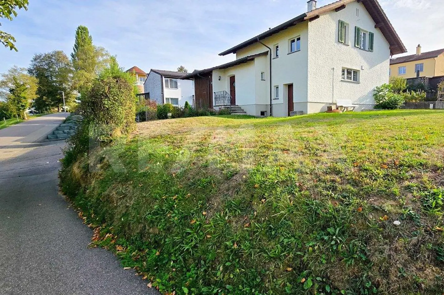 Grundstück für Neubau oder Renovierung - Foto 2 von 6