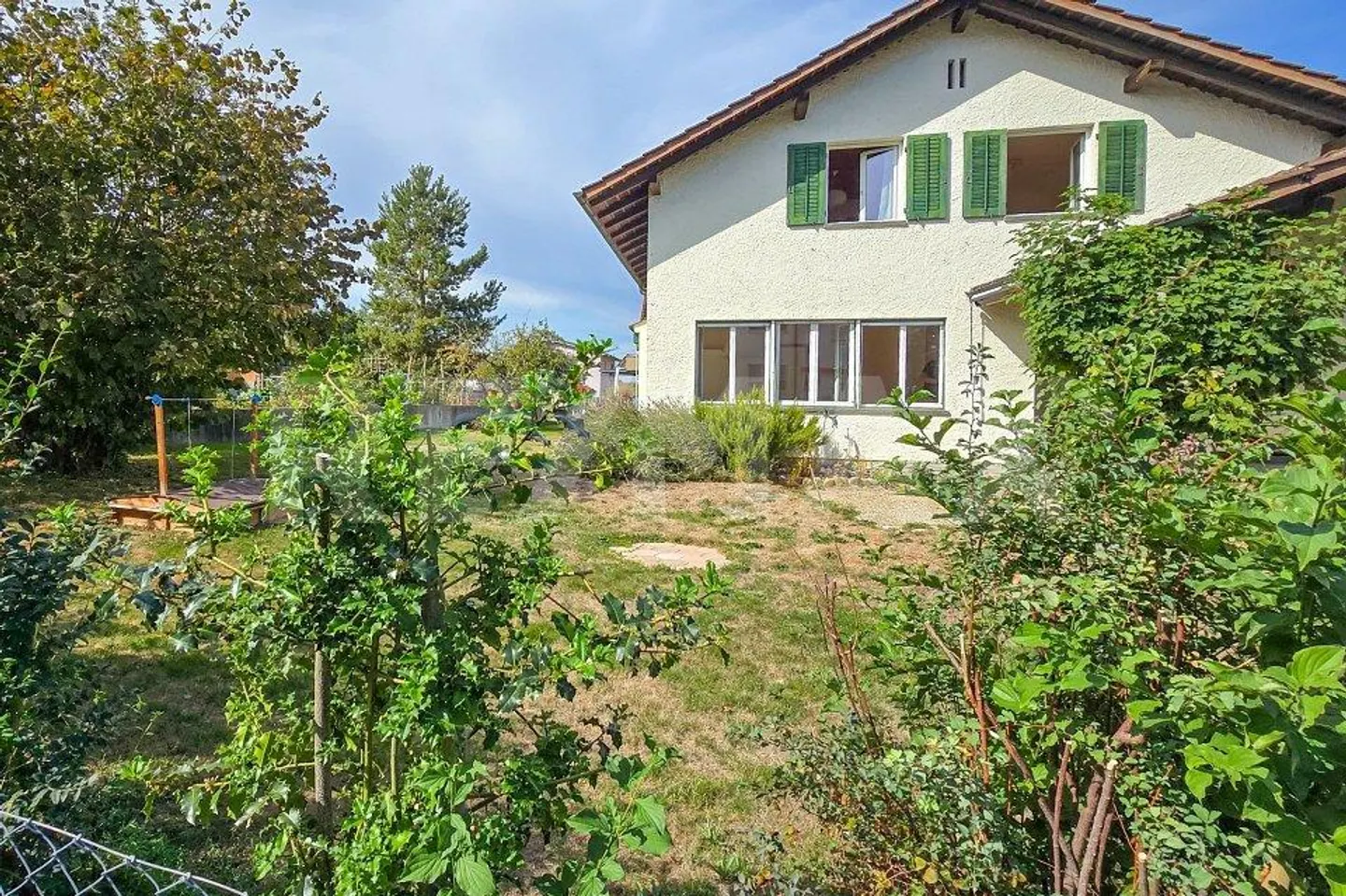 Grundstück für Neubau oder Renovierung - Foto 4 von 6