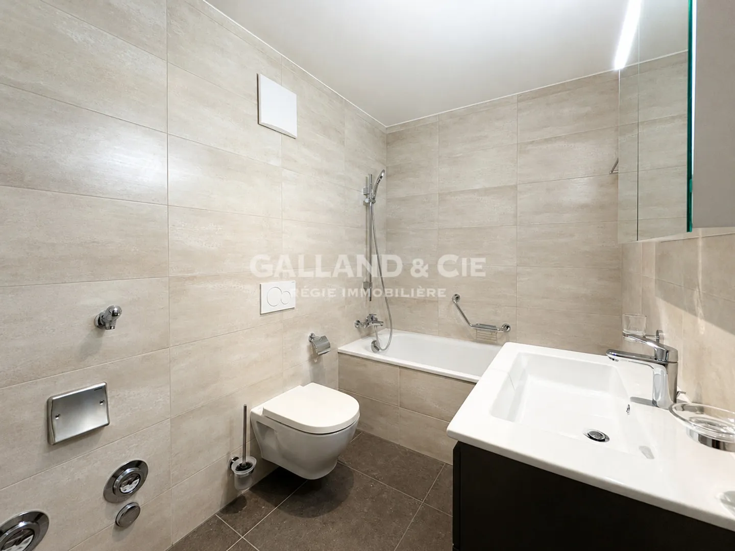Bel appartement neuf au cœur d'un quartier cherché - Photo 7 of 7