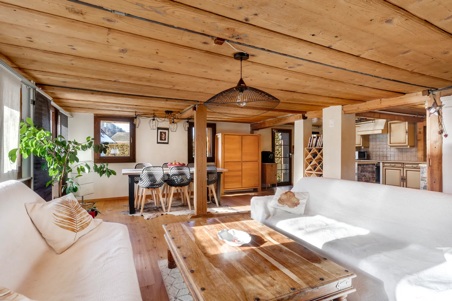 Renovated character farm in the heart of La Roche - Photo 2 of 13