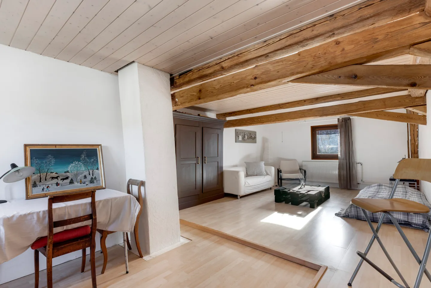 Renovated character farm in the heart of La Roche - Photo 9 of 13