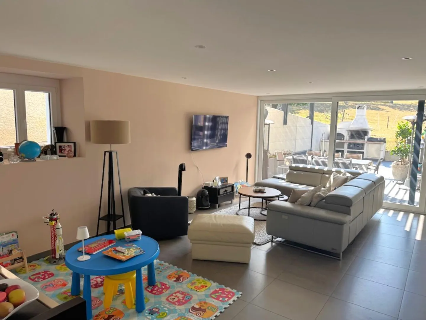 Bell'appartamento duplex di 6,5 locali, in un antico rurale trasformato - Foto 7 di 14