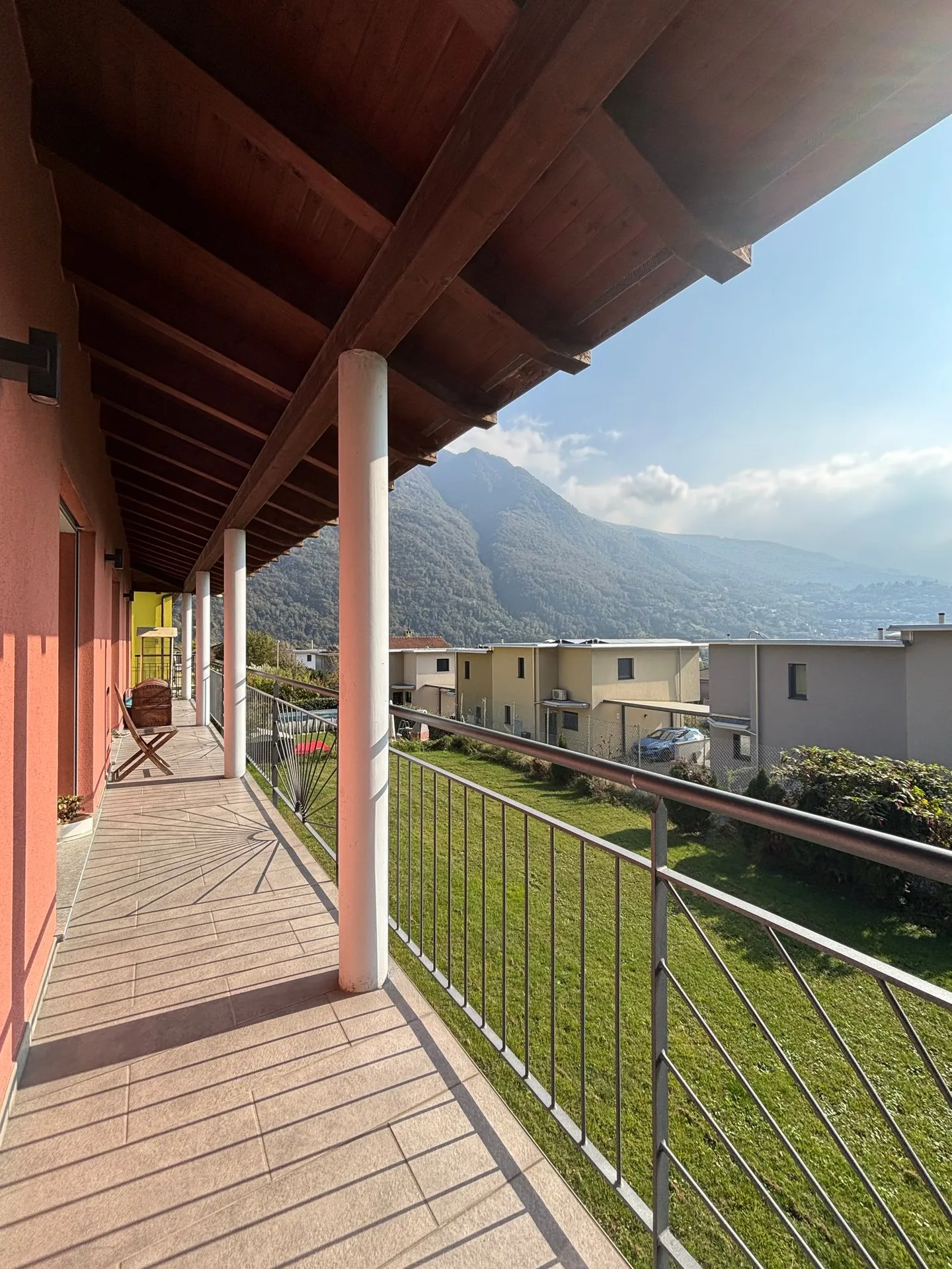 Grande casa con 6 camere da letto e grande giardino a Galbisio - Foto 19 di 19