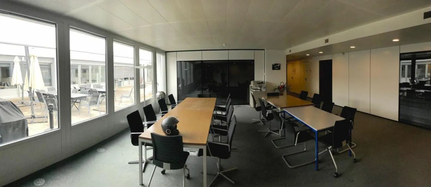 Centre Administratif à Chavannes - Photo 4 sur 5