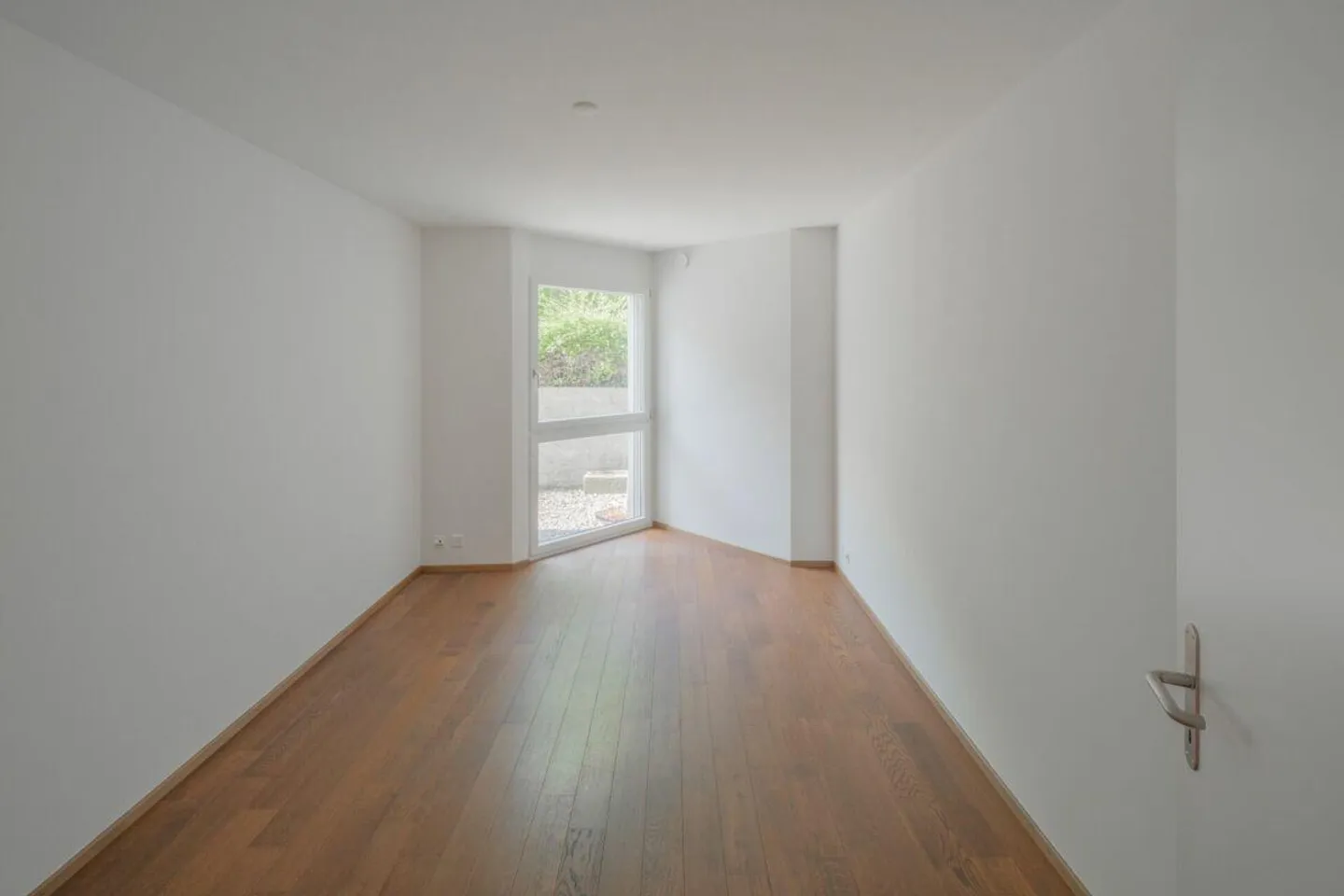"Jewel on the Rhine" - 4½ room apartment in a dream location - Photo 16 of 19