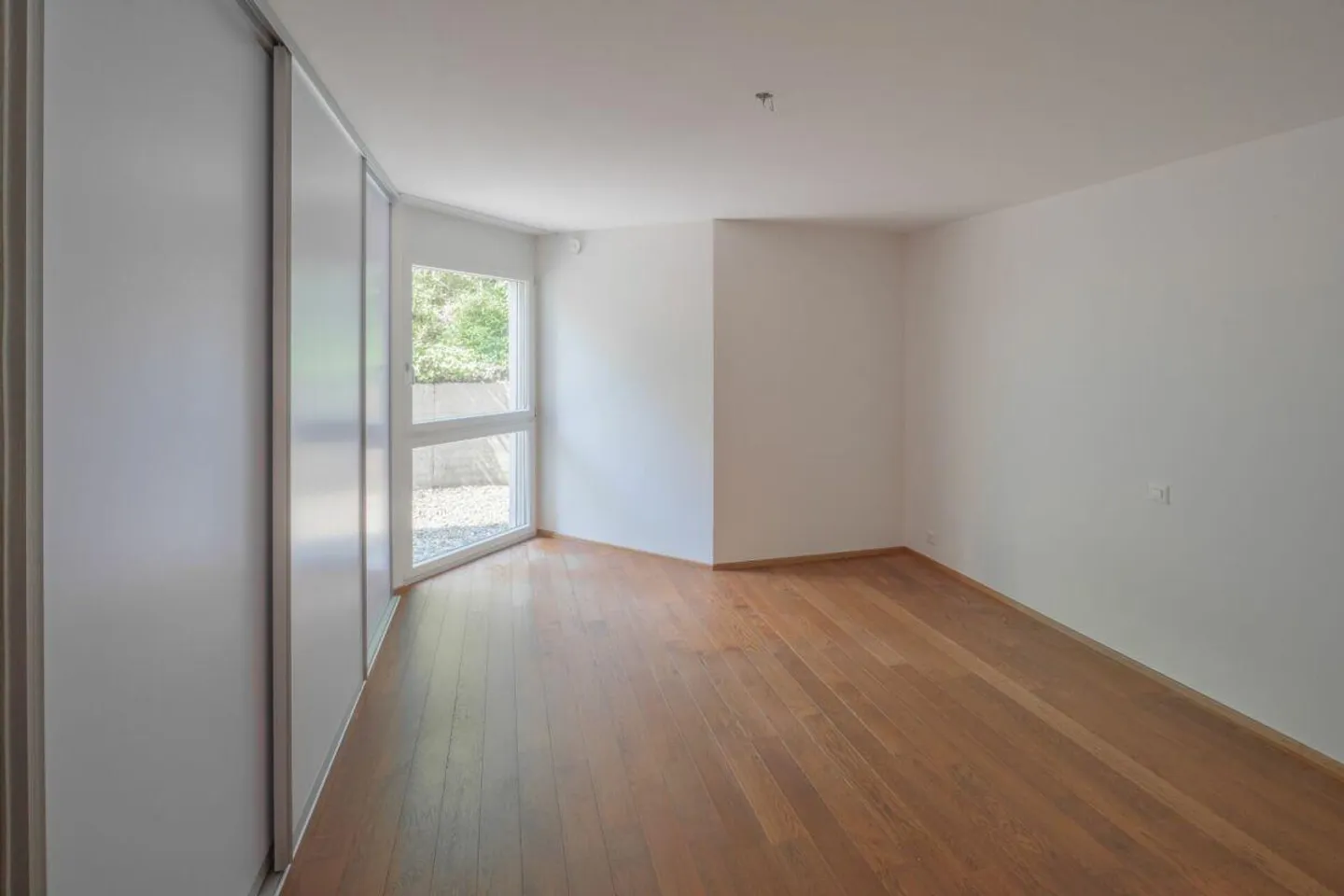 "Jewel on the Rhine" - 4½ room apartment in a dream location - Photo 17 of 19