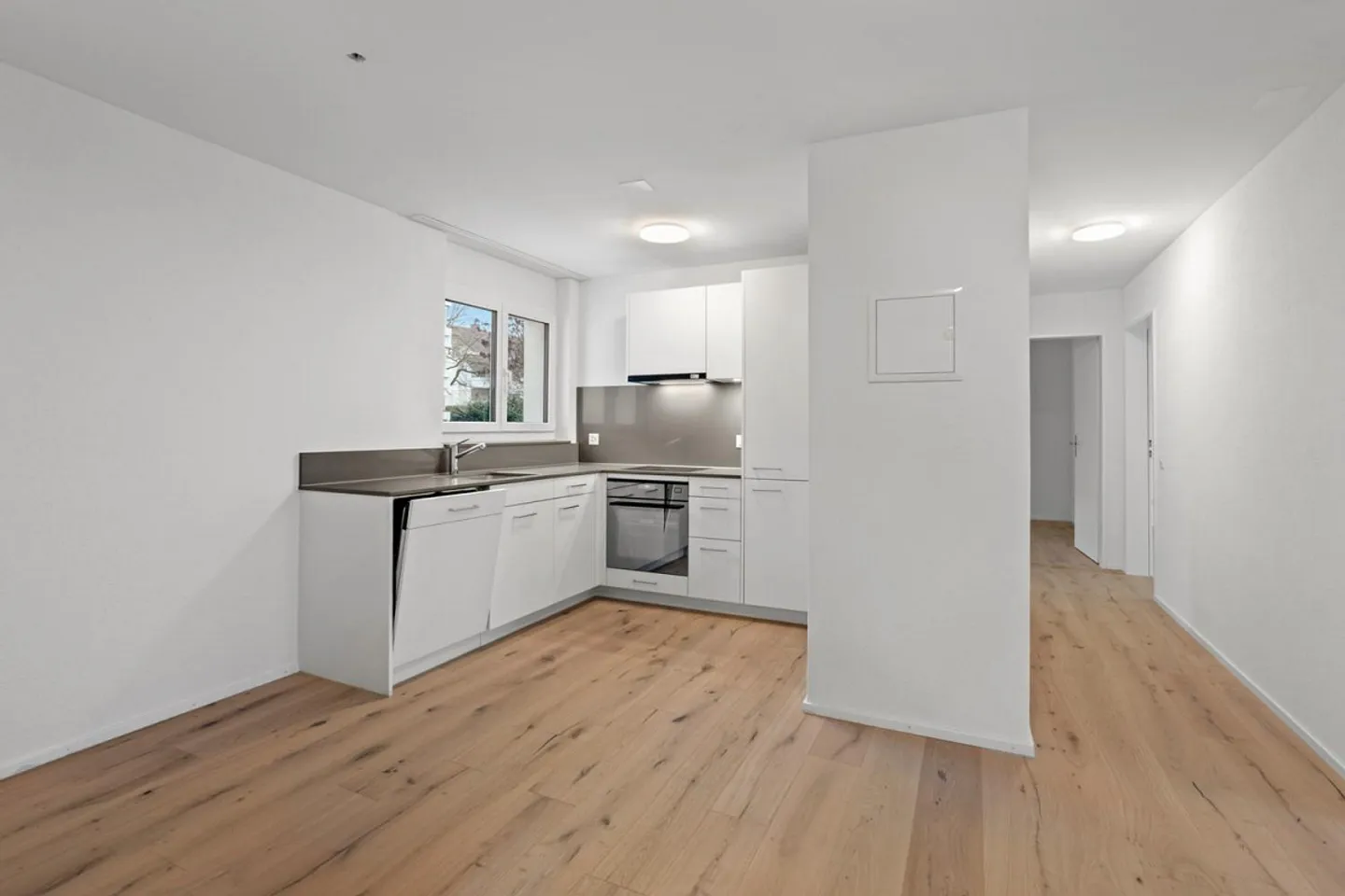 FIRST RENTAL after COMPLETE RENOVATION! 3.5-Room Garden Apartment! NEW PHOTOS! - Photo 4 of 16