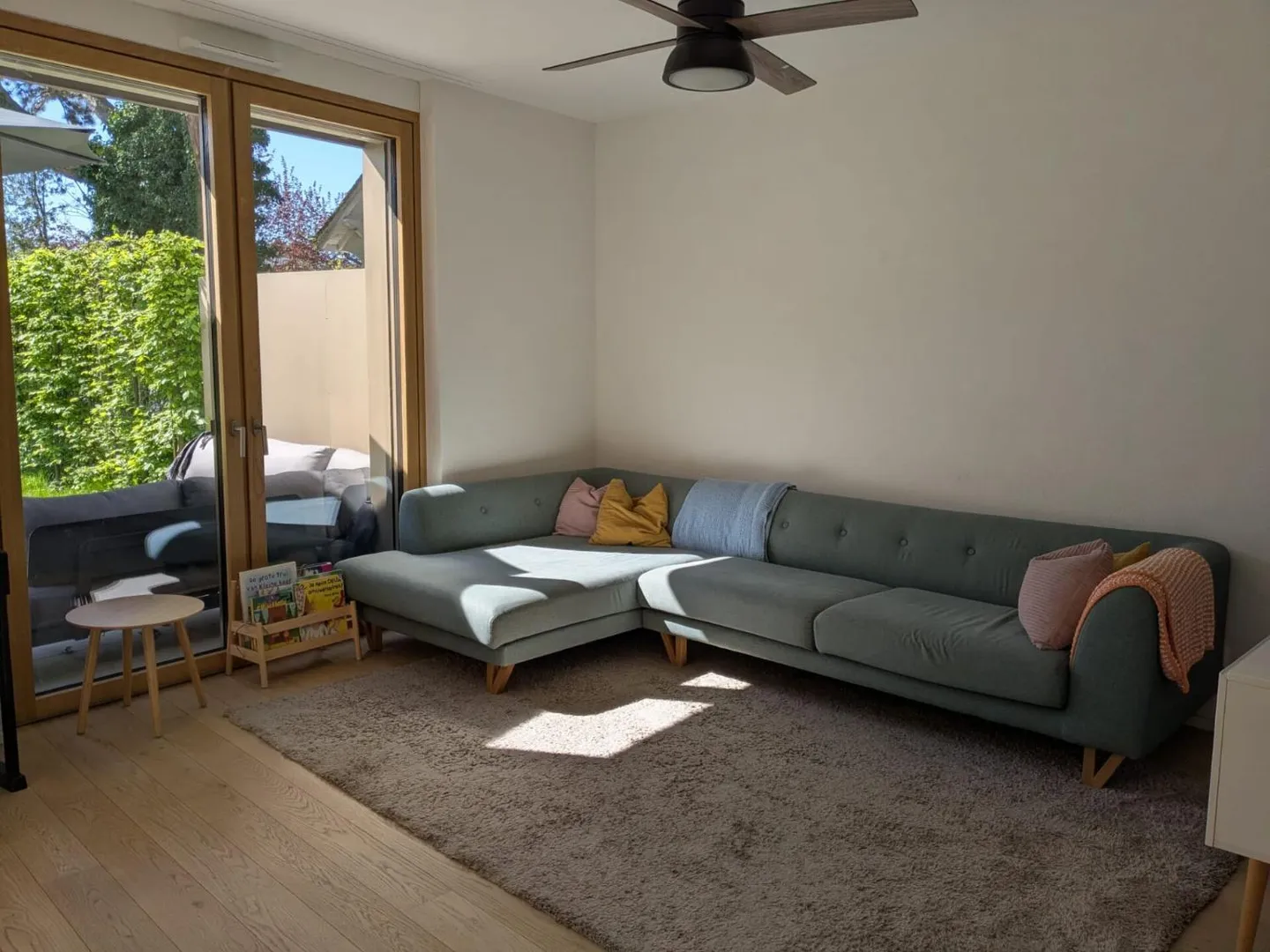 Lausanne: Superb family semi-detached villa with garden - Photo 5 of 12