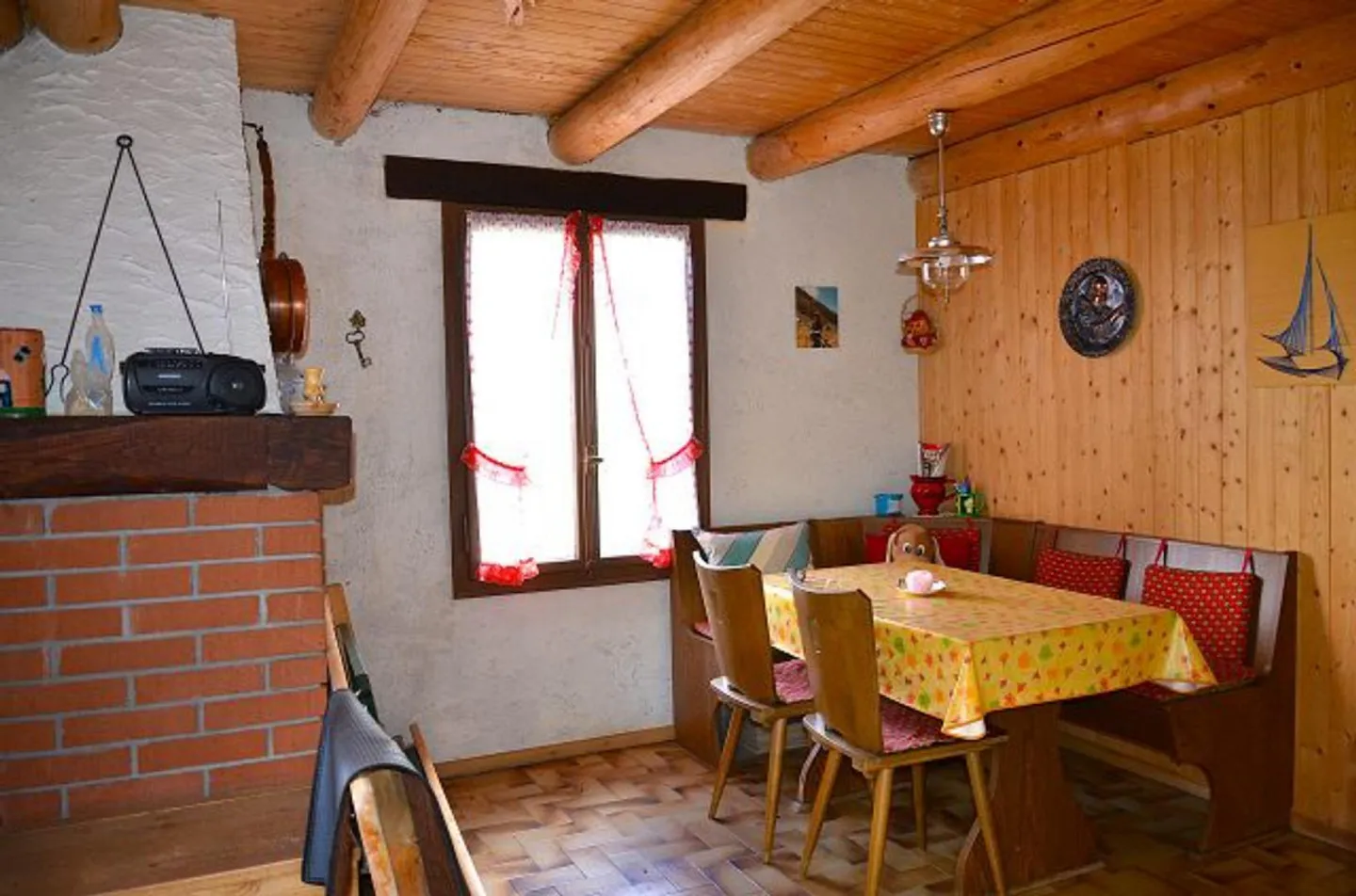 Rustico di 3 stanze in una posizione molto tranquilla e soleggiata con vista - Foto 3 di 32
