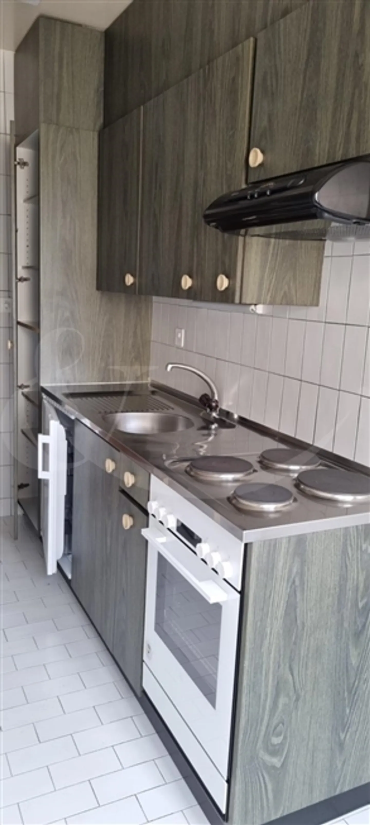 Charmant appartement 4 pièces - Photo 7 sur 8