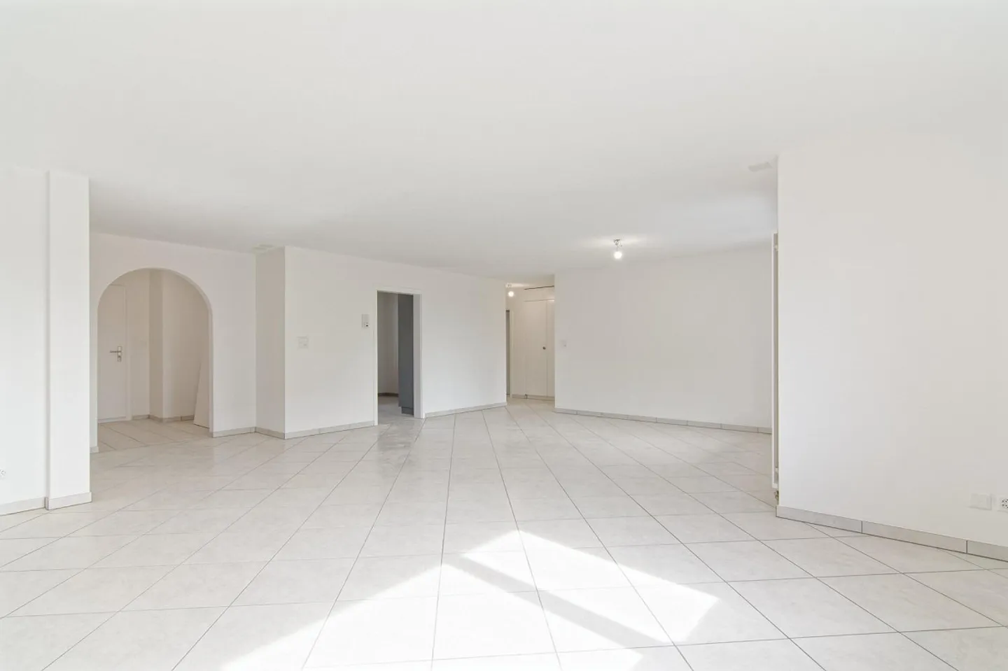 Spacious, bright 3.5-room condominium on the 1st floor - Photo 23 of 31