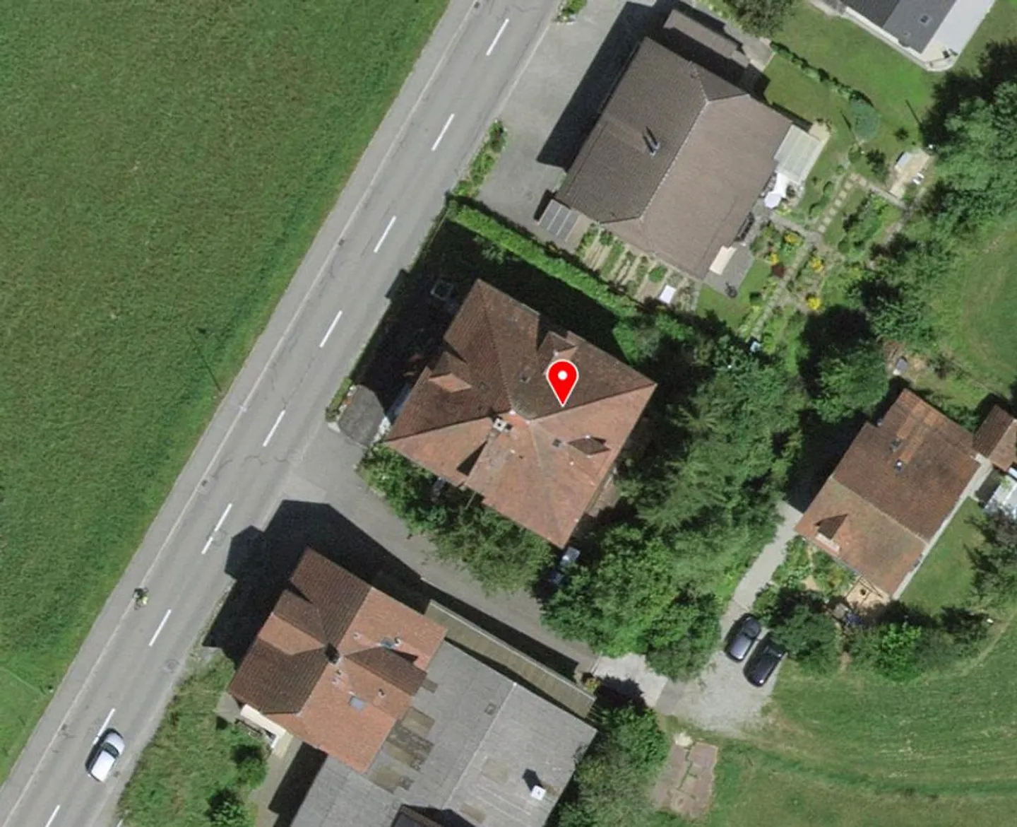 Charming Single-Family House from 1919 in Bottenwil - Photo 2 of 13