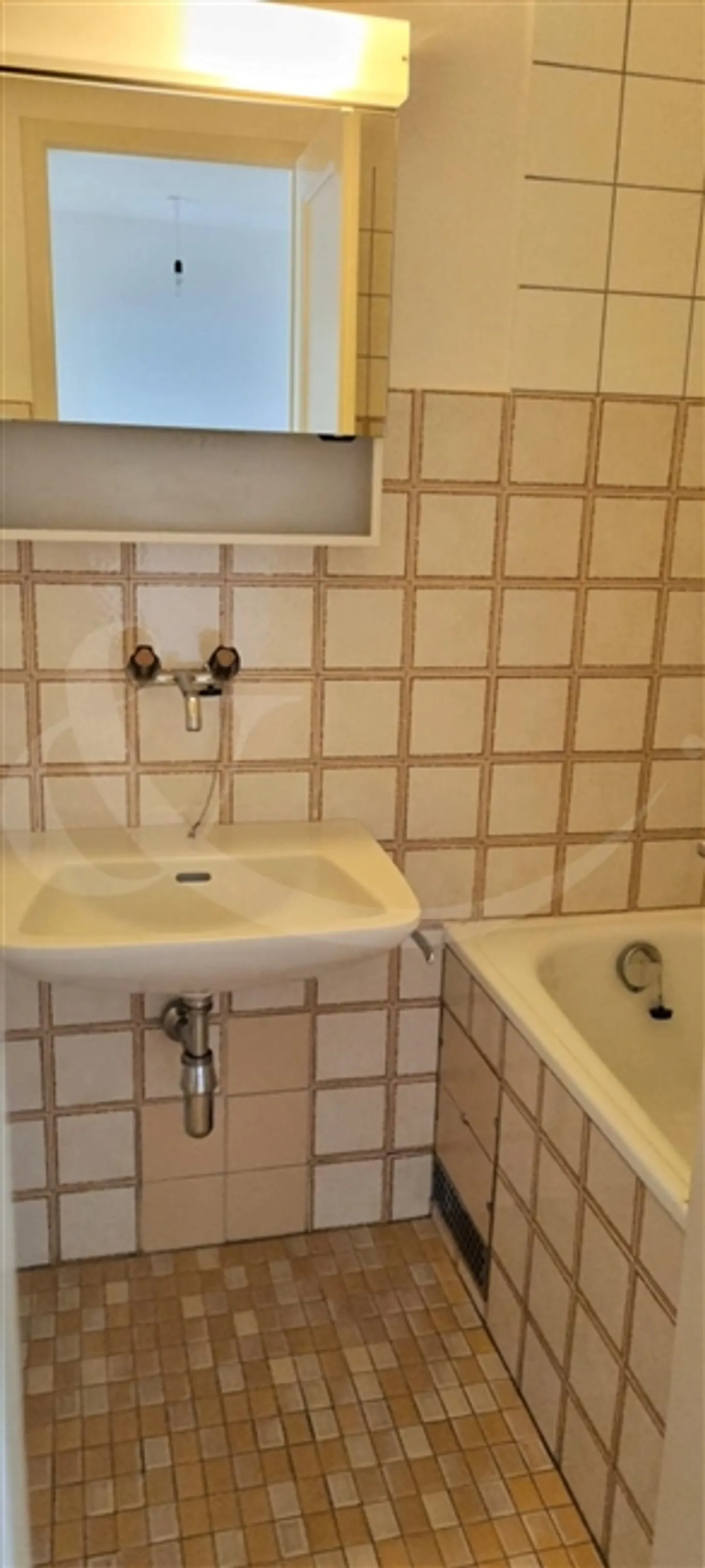 Charmant appartement 4 pièces - Photo 8 sur 8