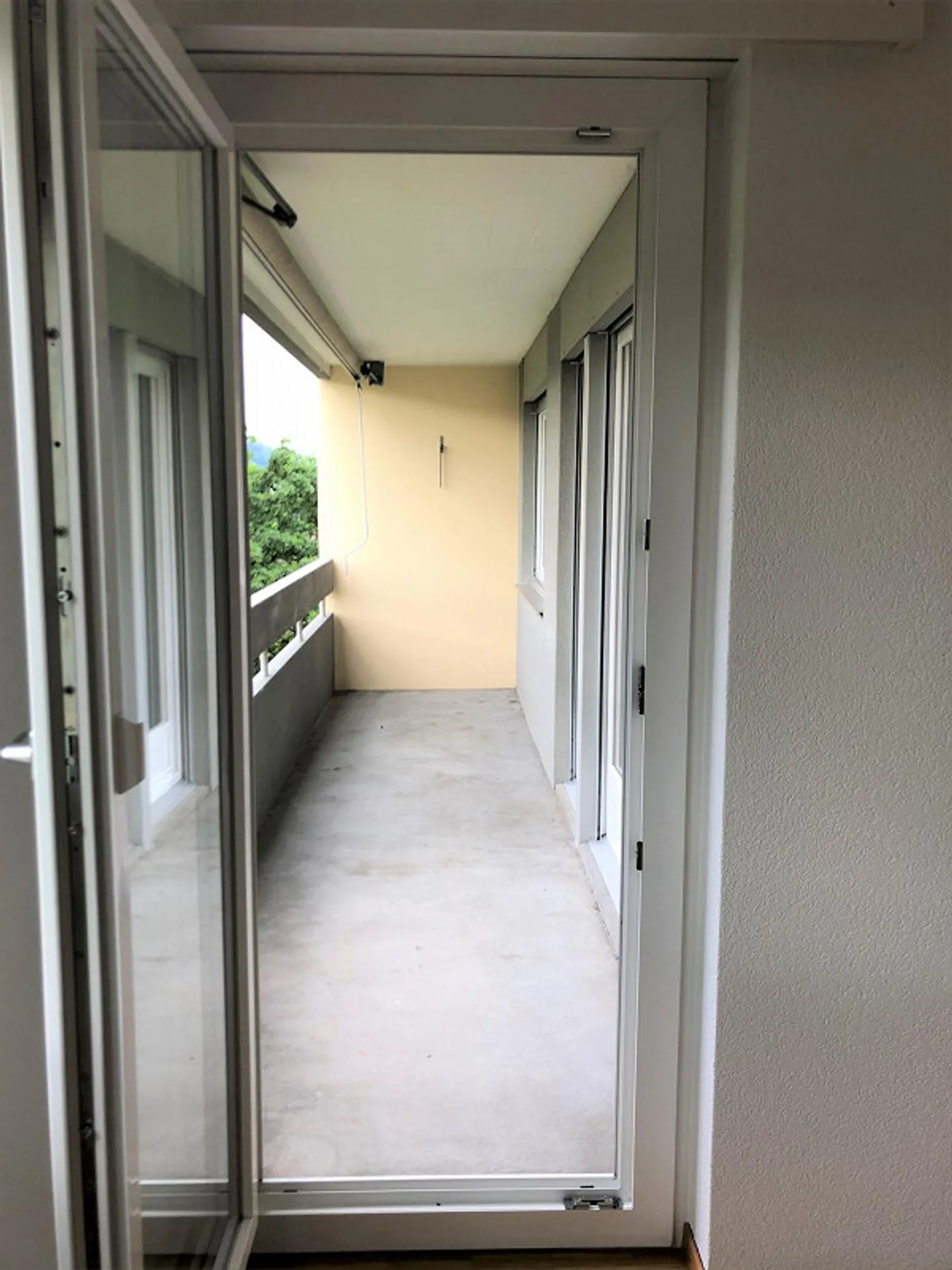 Ampio appartamento di 4,5 stanze a Rubigen - Foto 10 di 22