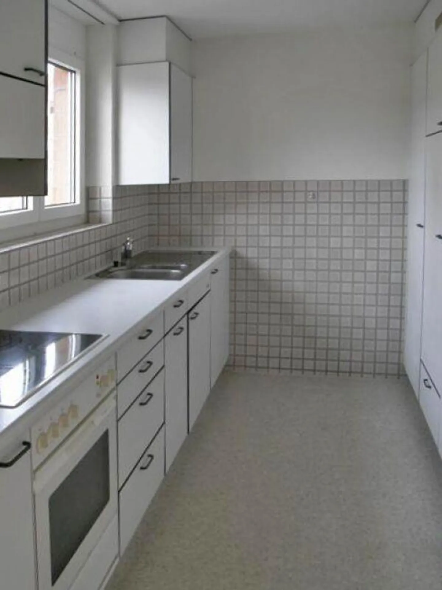 Freshly renovated 3.5-room apartment in a quiet location in Diessenhofen - Photo 5 of 6