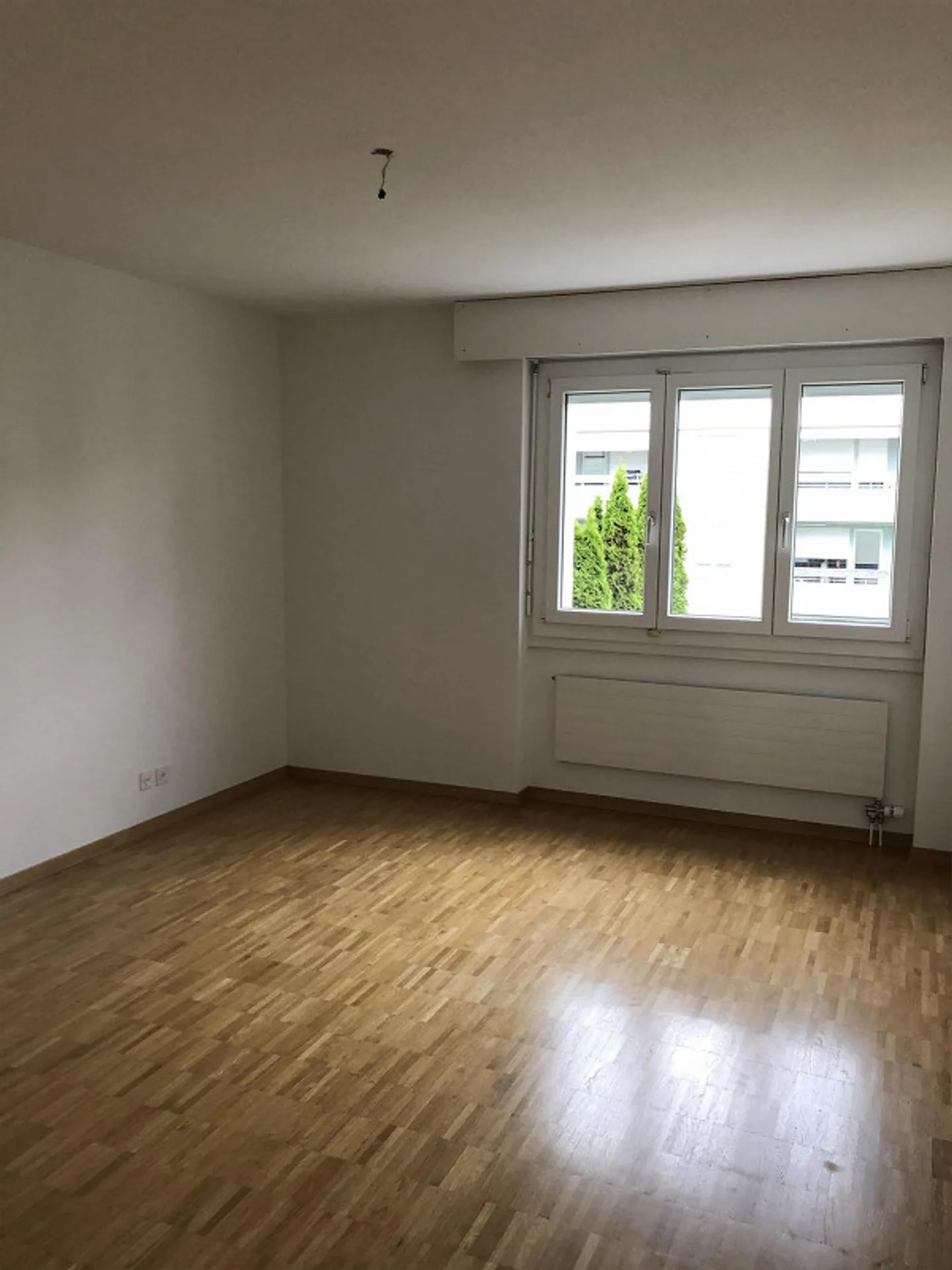 Ampio appartamento di 4,5 stanze a Rubigen - Foto 17 di 22
