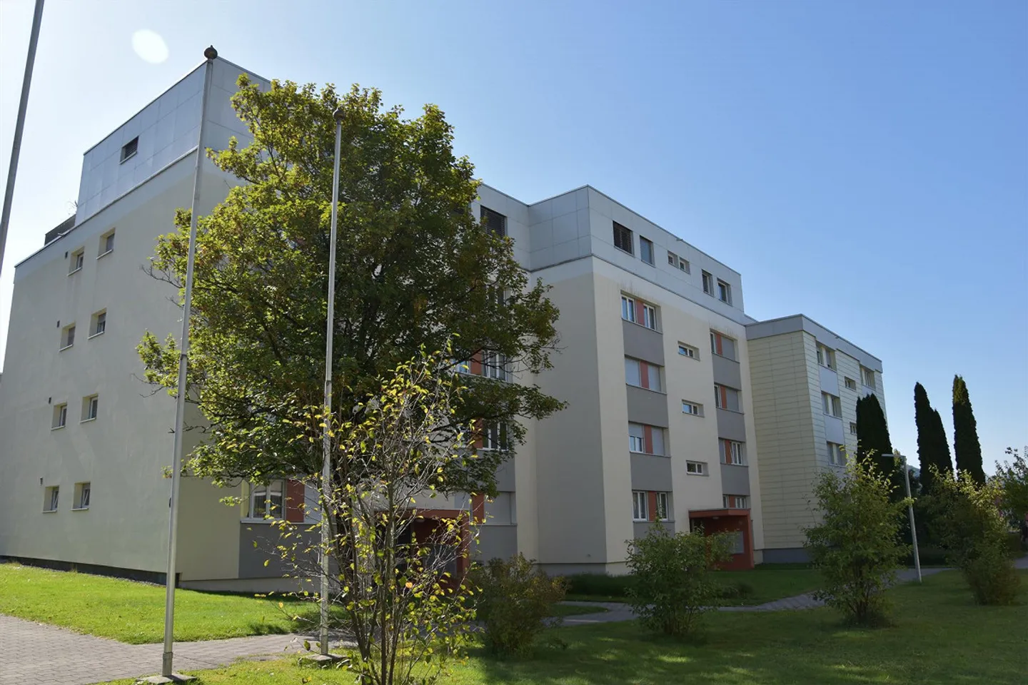 Ampio appartamento di 4,5 stanze a Rubigen - Foto 20 di 22
