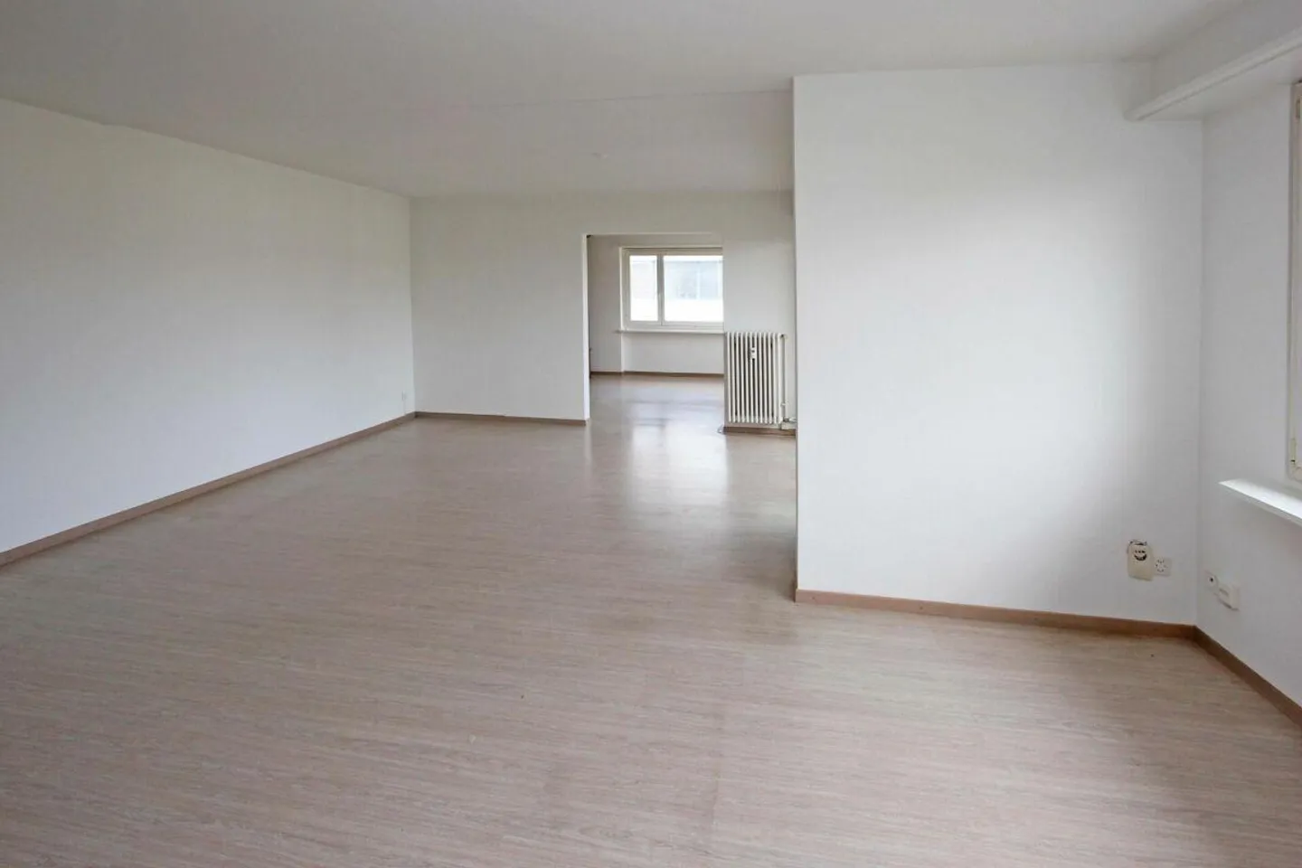 Appartement 5 pièces dans le meilleur emplacement à Bâle - Photo 6 sur 12