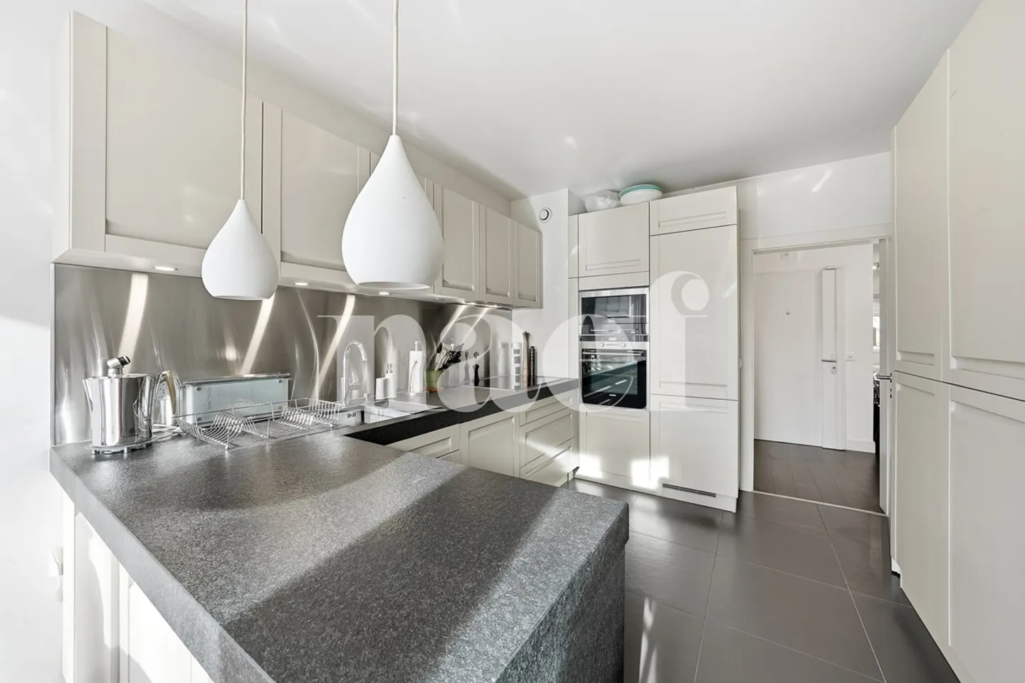 Exclusivity - High-Quality Apartment with All Amenities - Photo 6 of 13