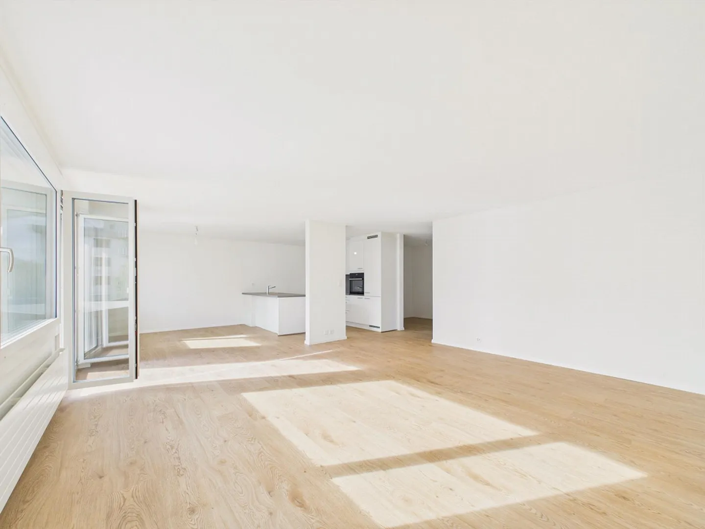 Renovated 4.5-room apartment in Rapperswil near the lake - Photo 6 of 14