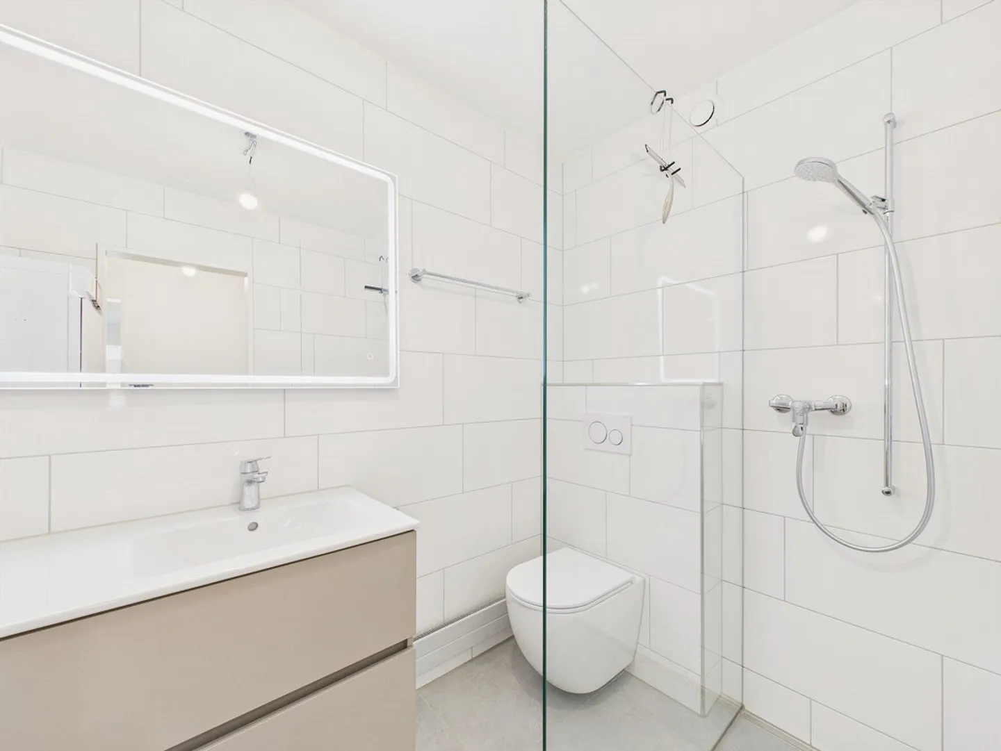 Renovated 4.5-room apartment in Rapperswil near the lake - Photo 10 of 14
