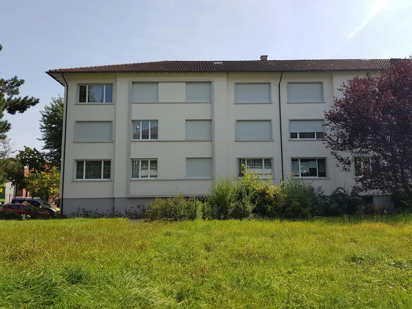 Beautiful, sunny 4-room apartment near the village center - Photo 2 of 13