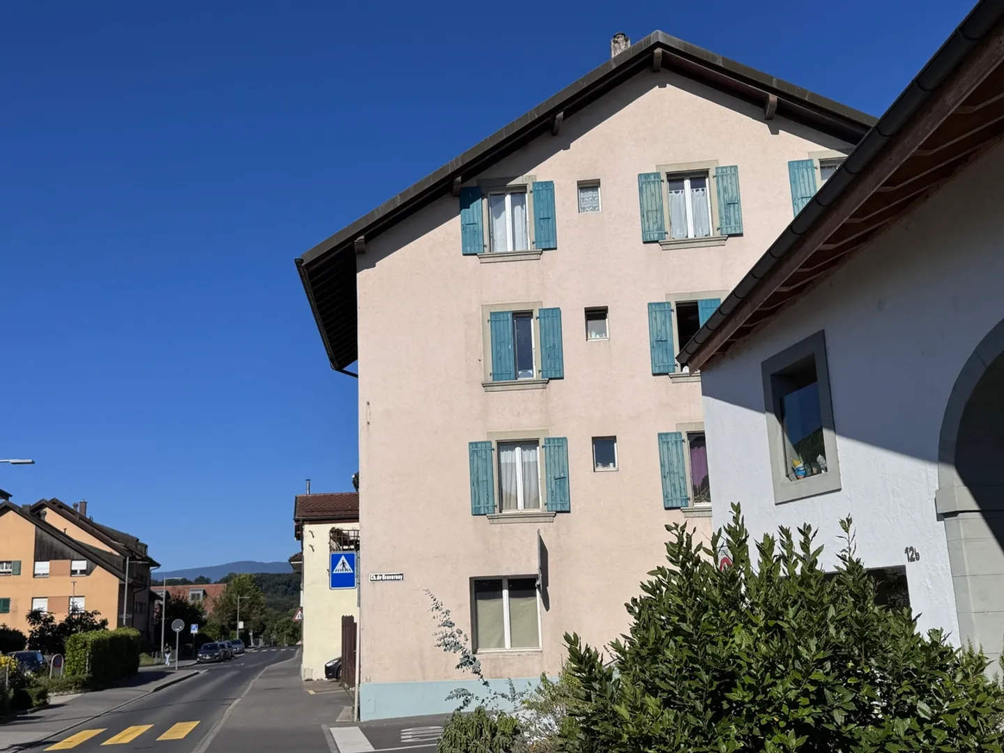 Immeuble d'habitation avec un local commercial au coeur de Bussigny - Photo 7 sur 7