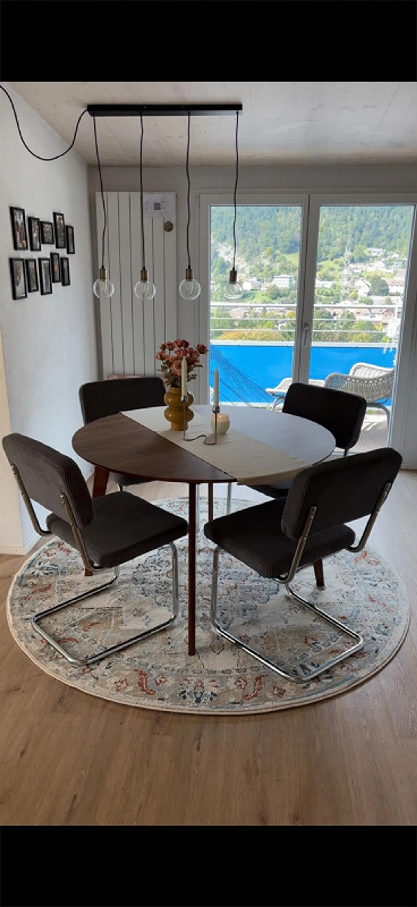 2.5 Room Apartment - Photo 3 of 5