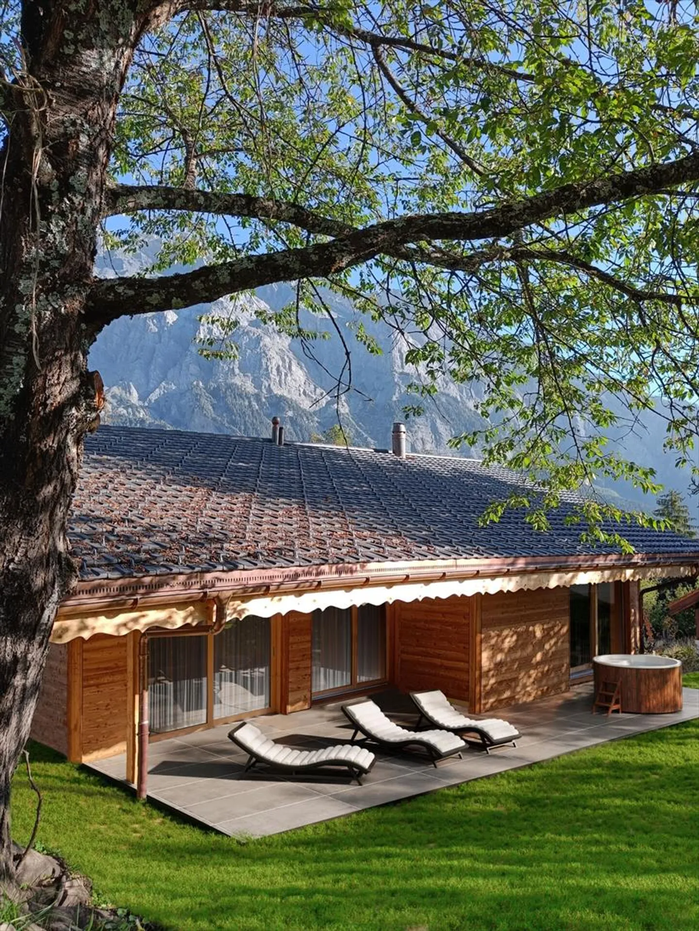 Chalet for sale - Photo 10 of 11